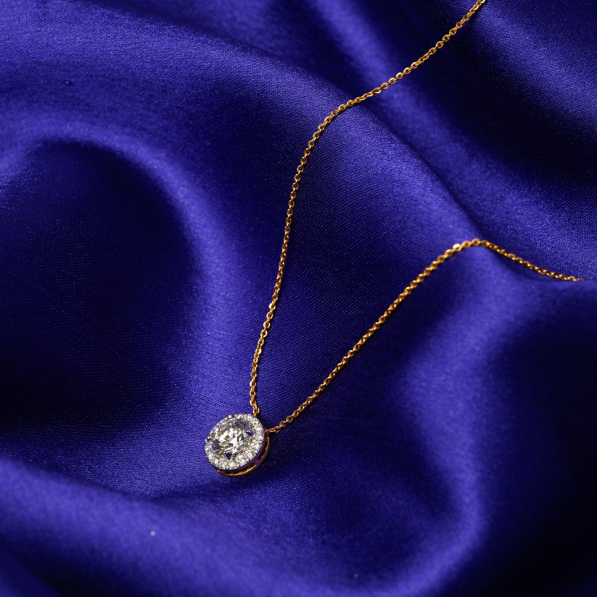 1.30 Carat Solitaire Pendant Chain