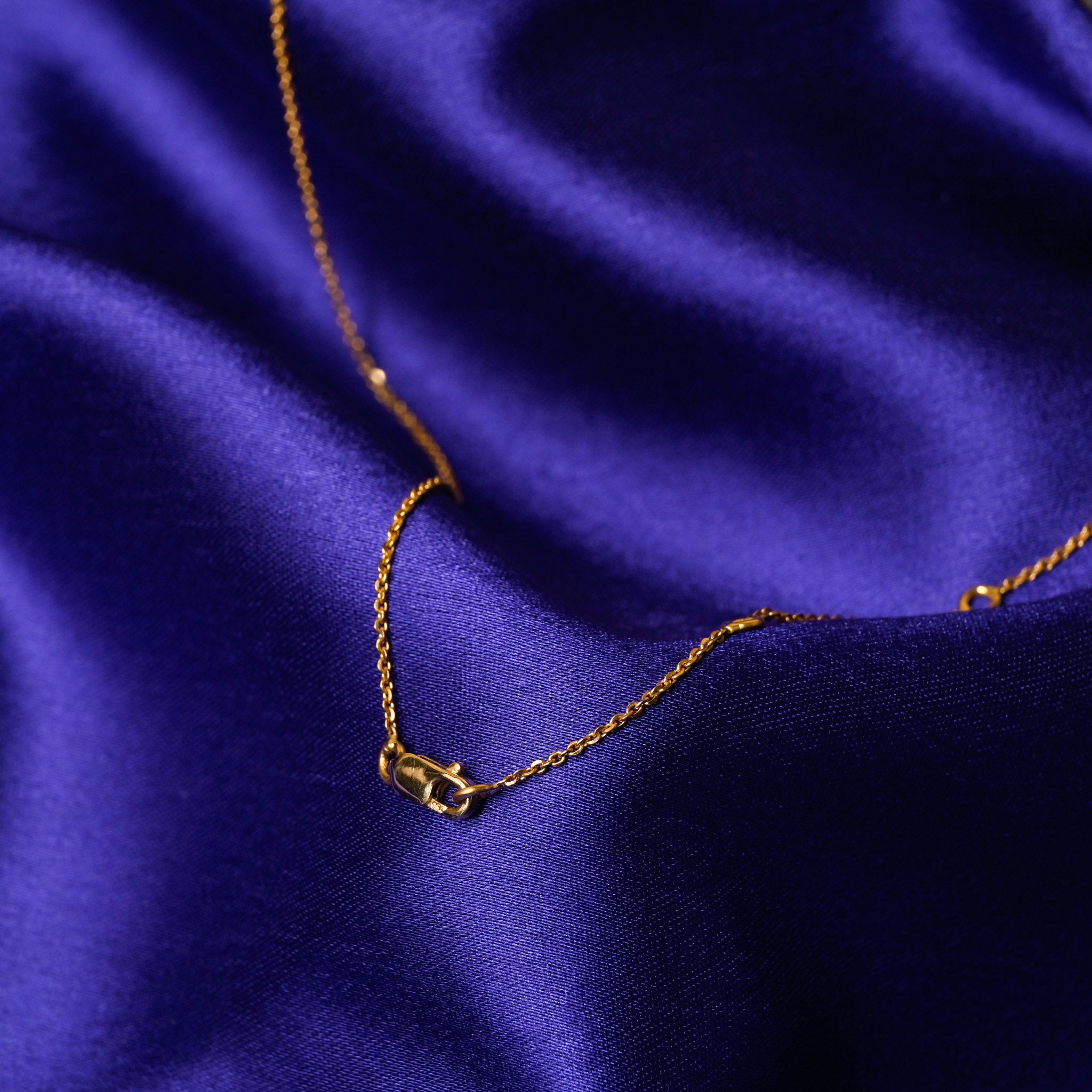 1.30 Carat Solitaire Pendant Chain