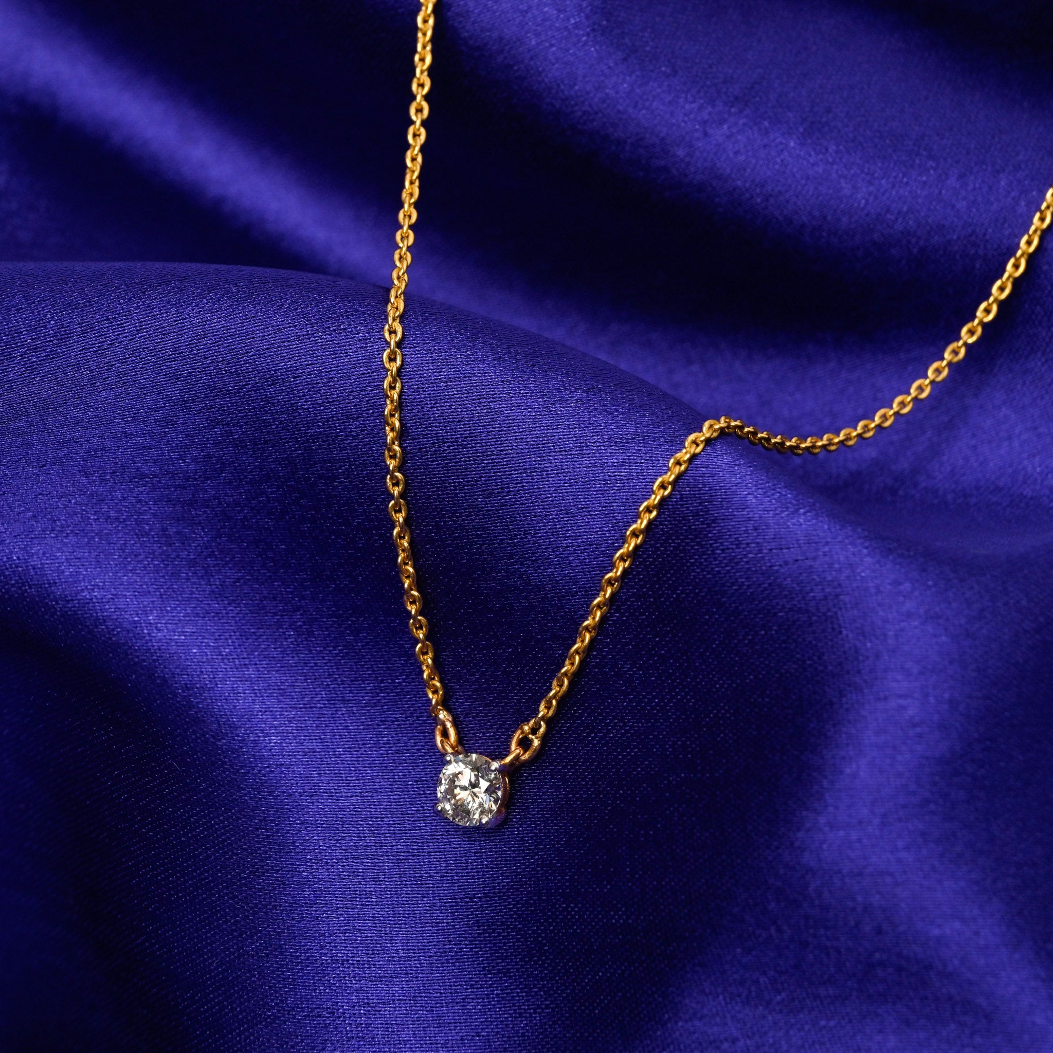Solitaire Moments - Round Solitaire Pendant Chain