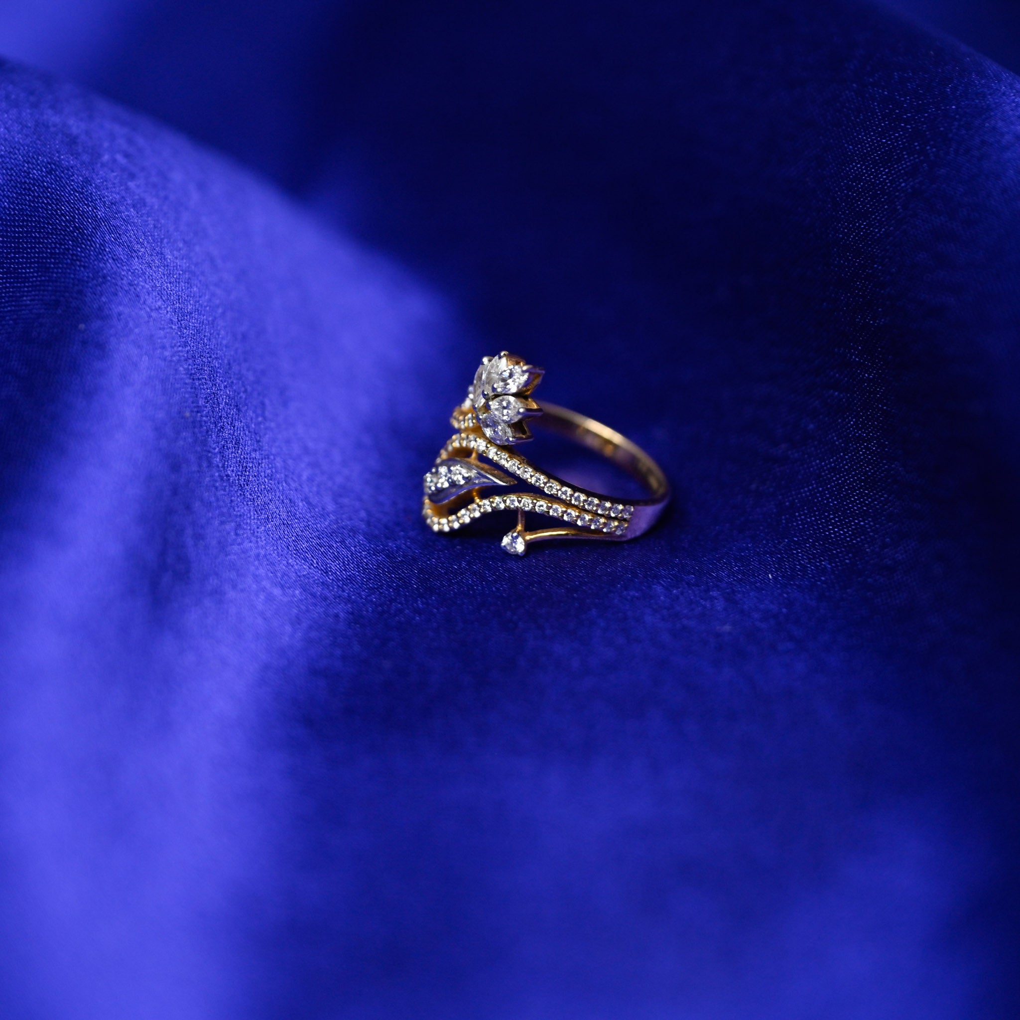 The Blooming Hope - Ring: Size 9