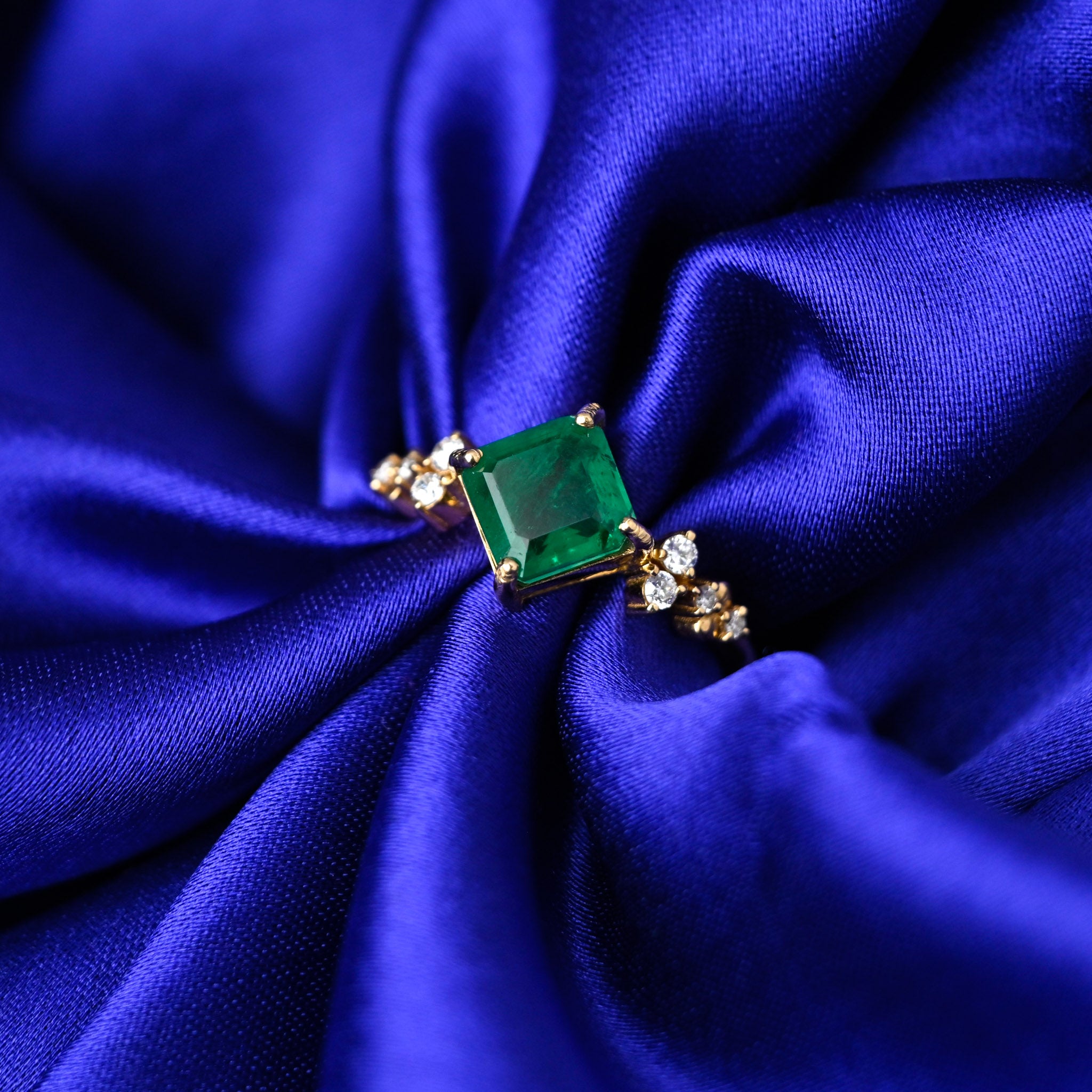 Tiny Titan Ring: Size-13