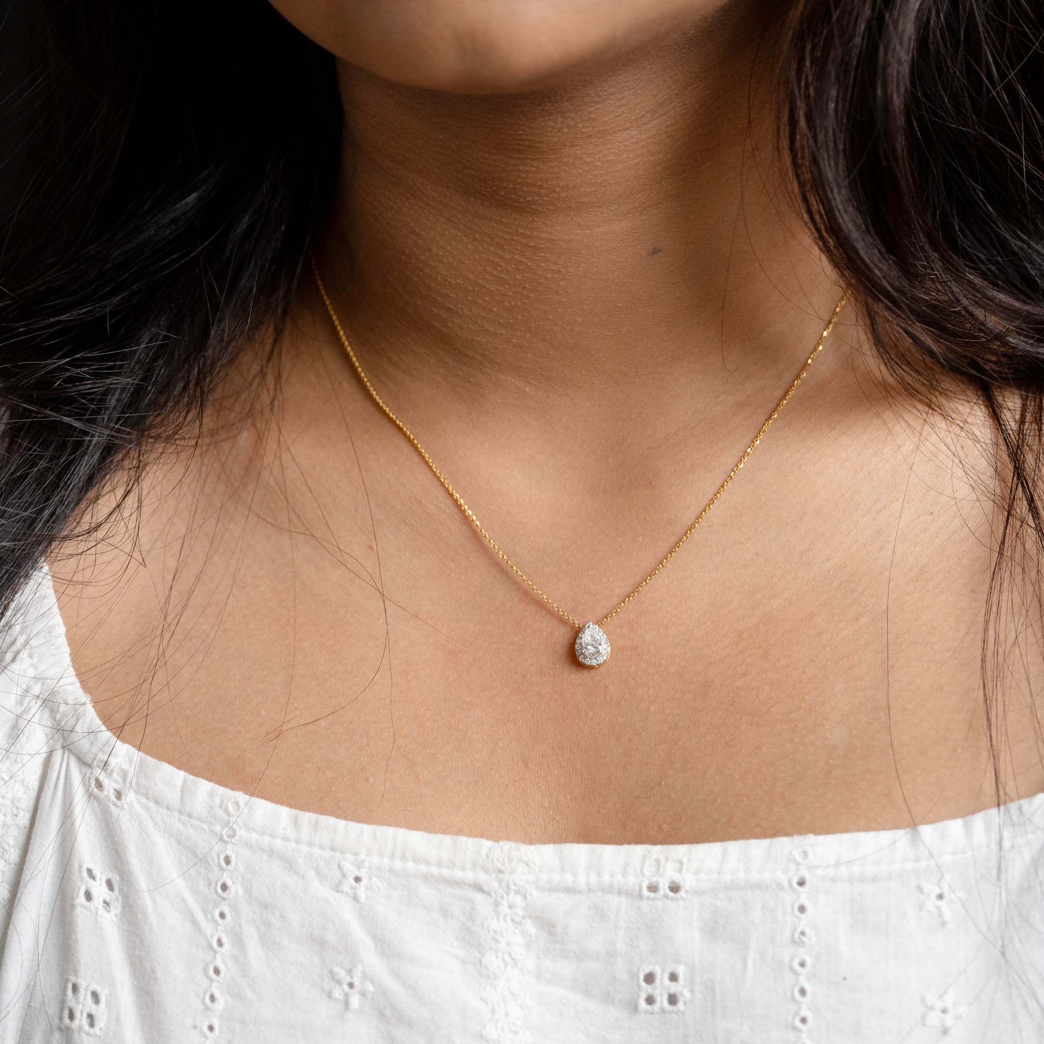 50 Cents Solitaire Drop Pendant Chain