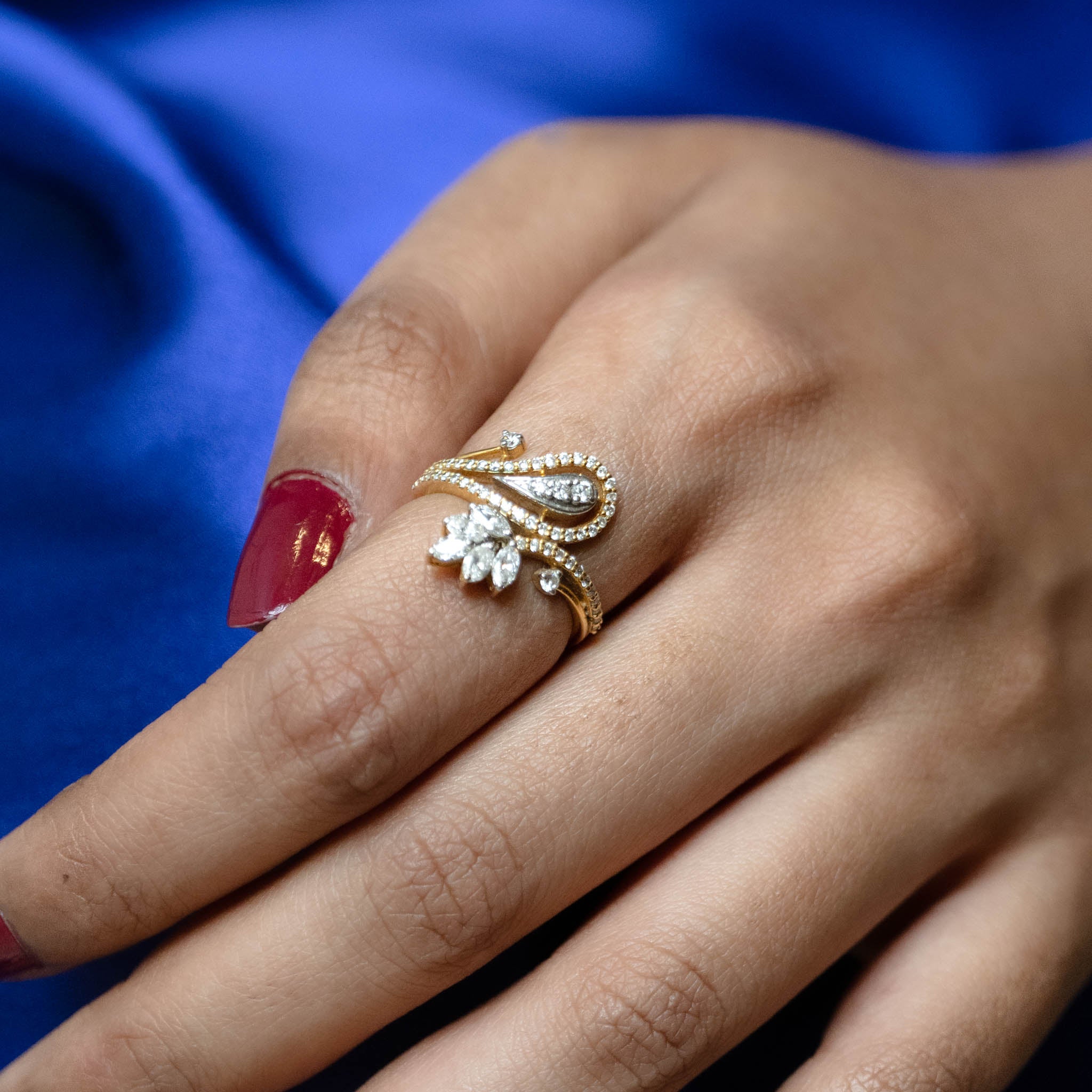 The Blooming Hope - Ring: Size 9