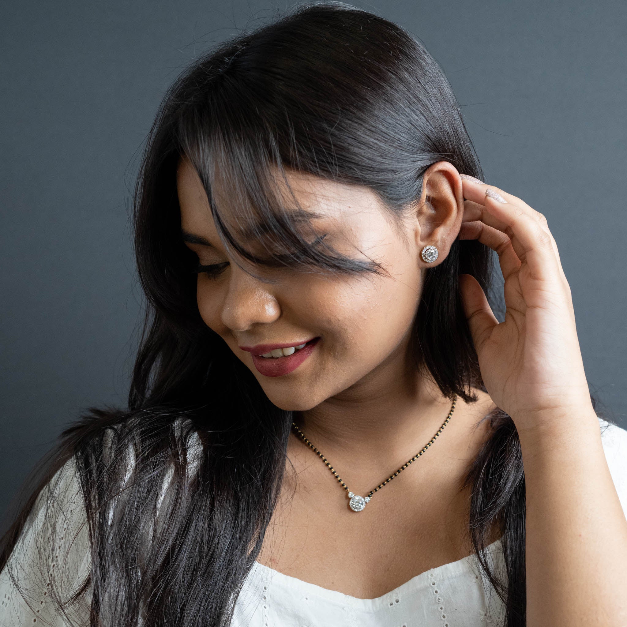 Scalloped Halo - Solitaire Studs
