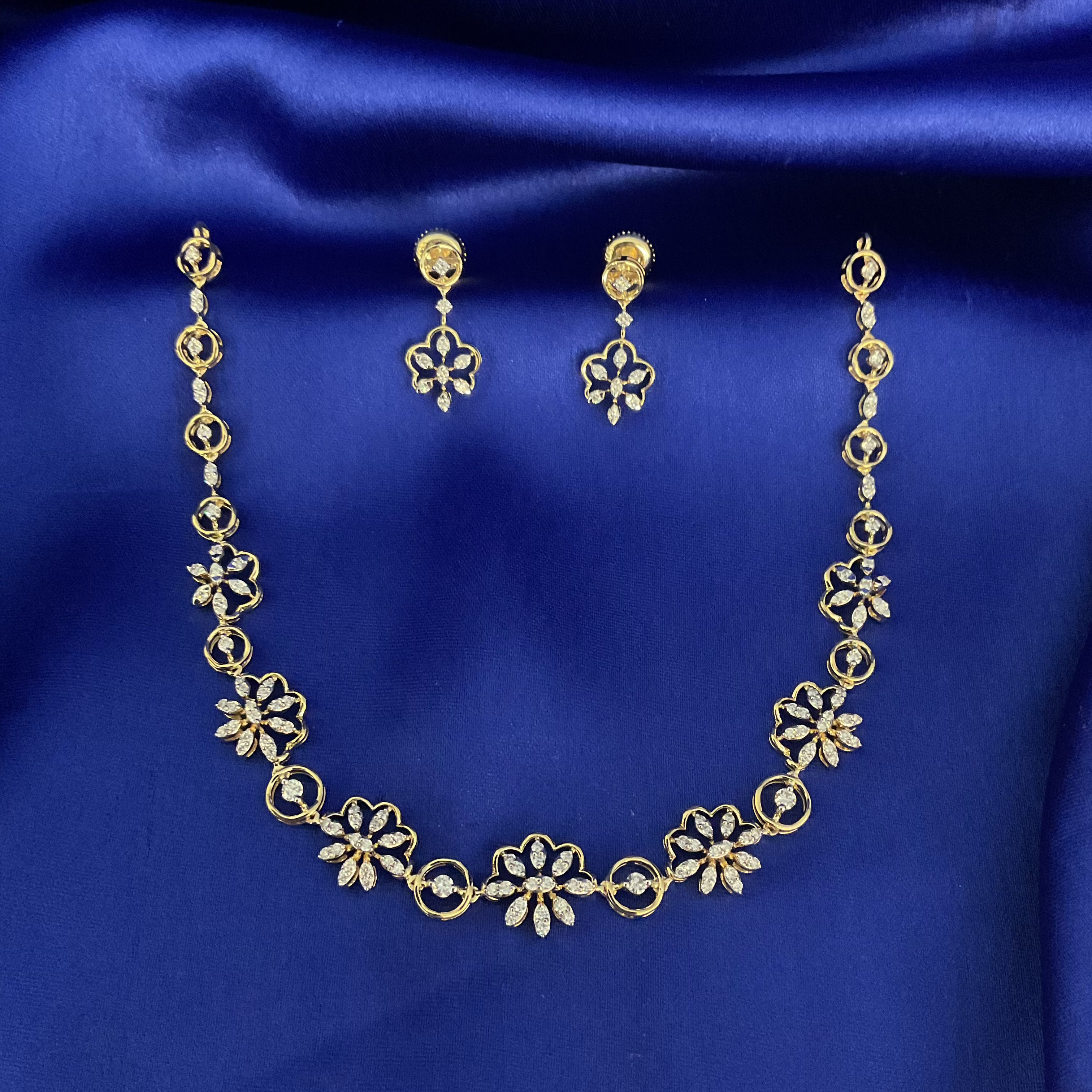 Blossom Necklace