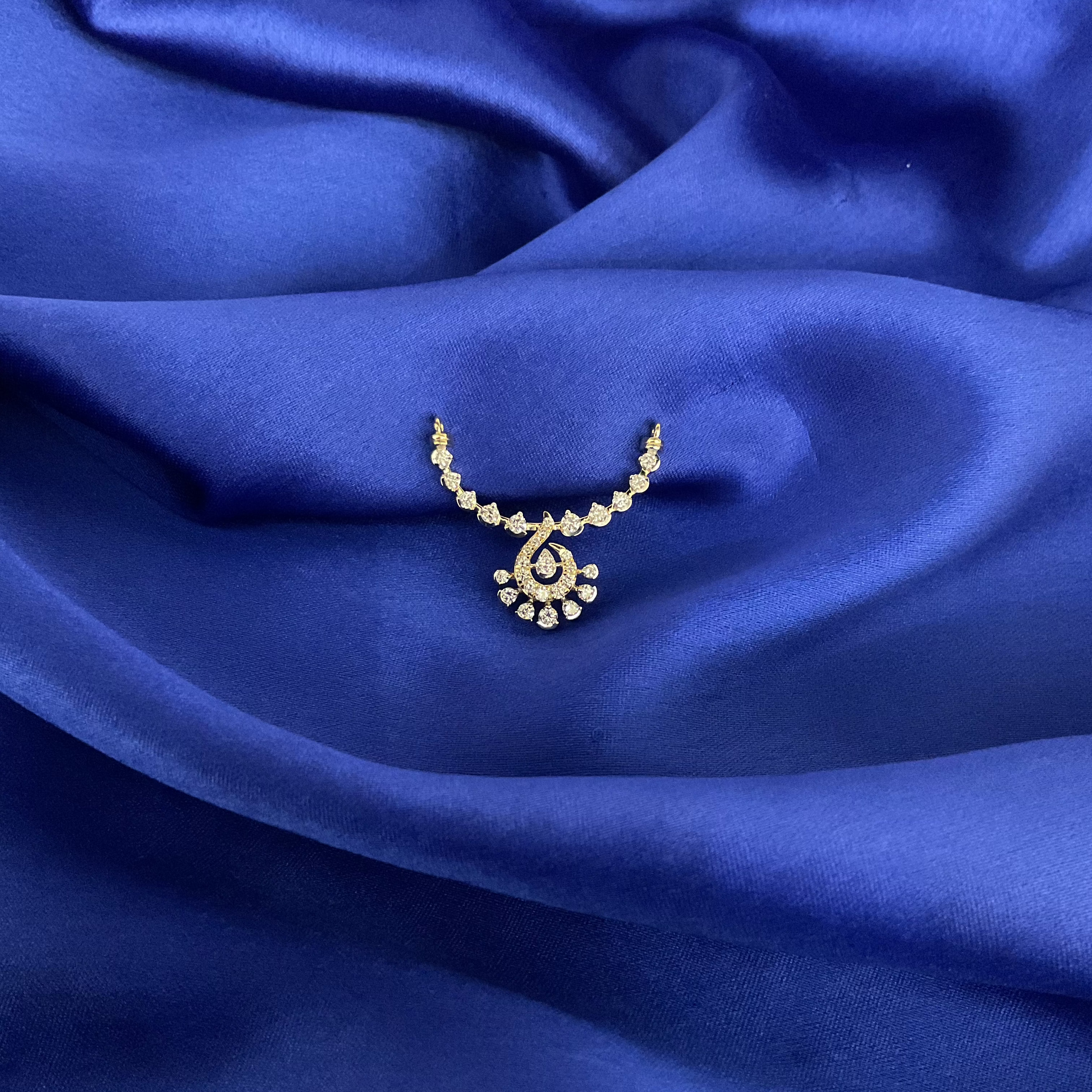 Chank Sitara Pendant