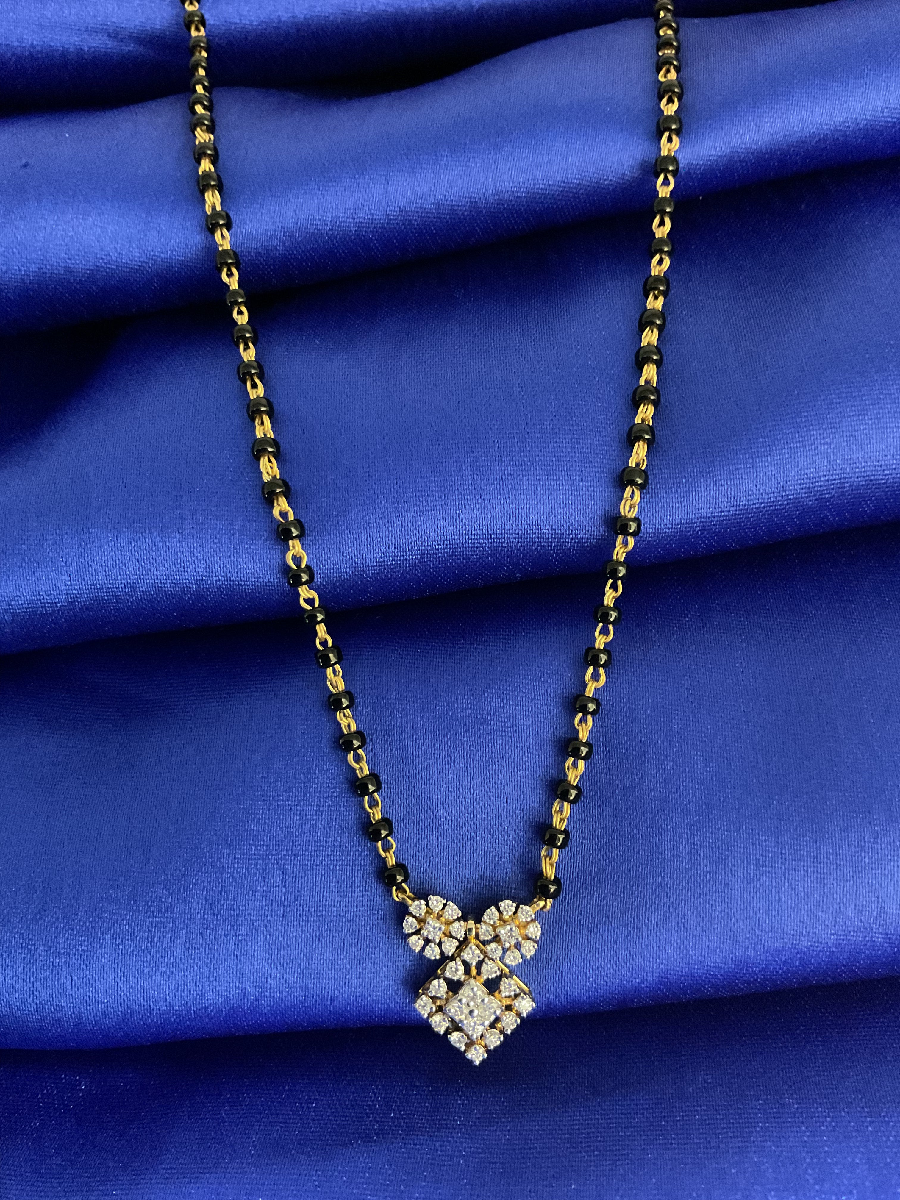 Dazzle Square Mangalsutra