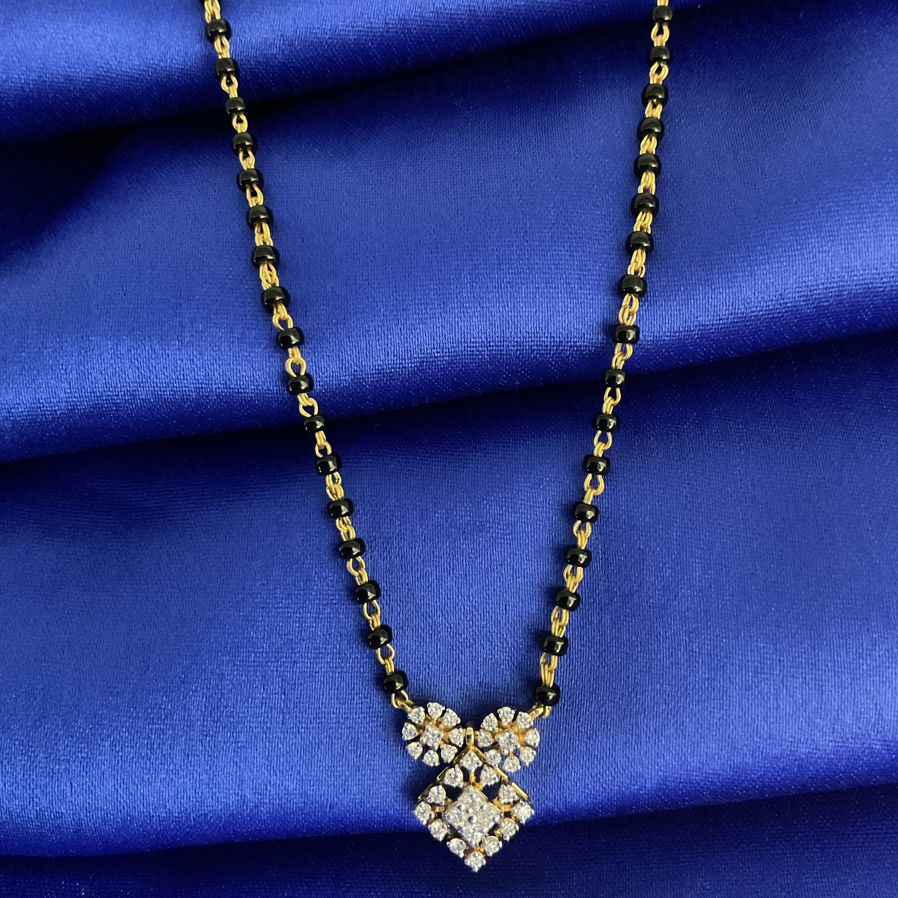 Dazzle Square Mangalsutra