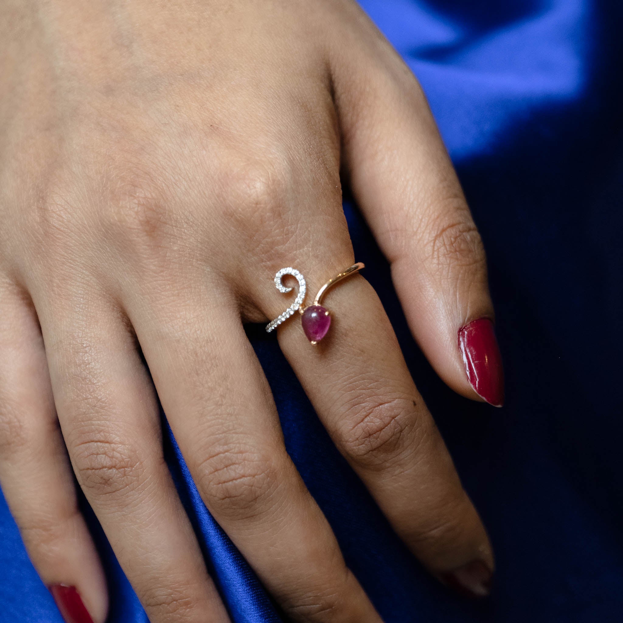 Essentials Red Stone Ring : Size - 13