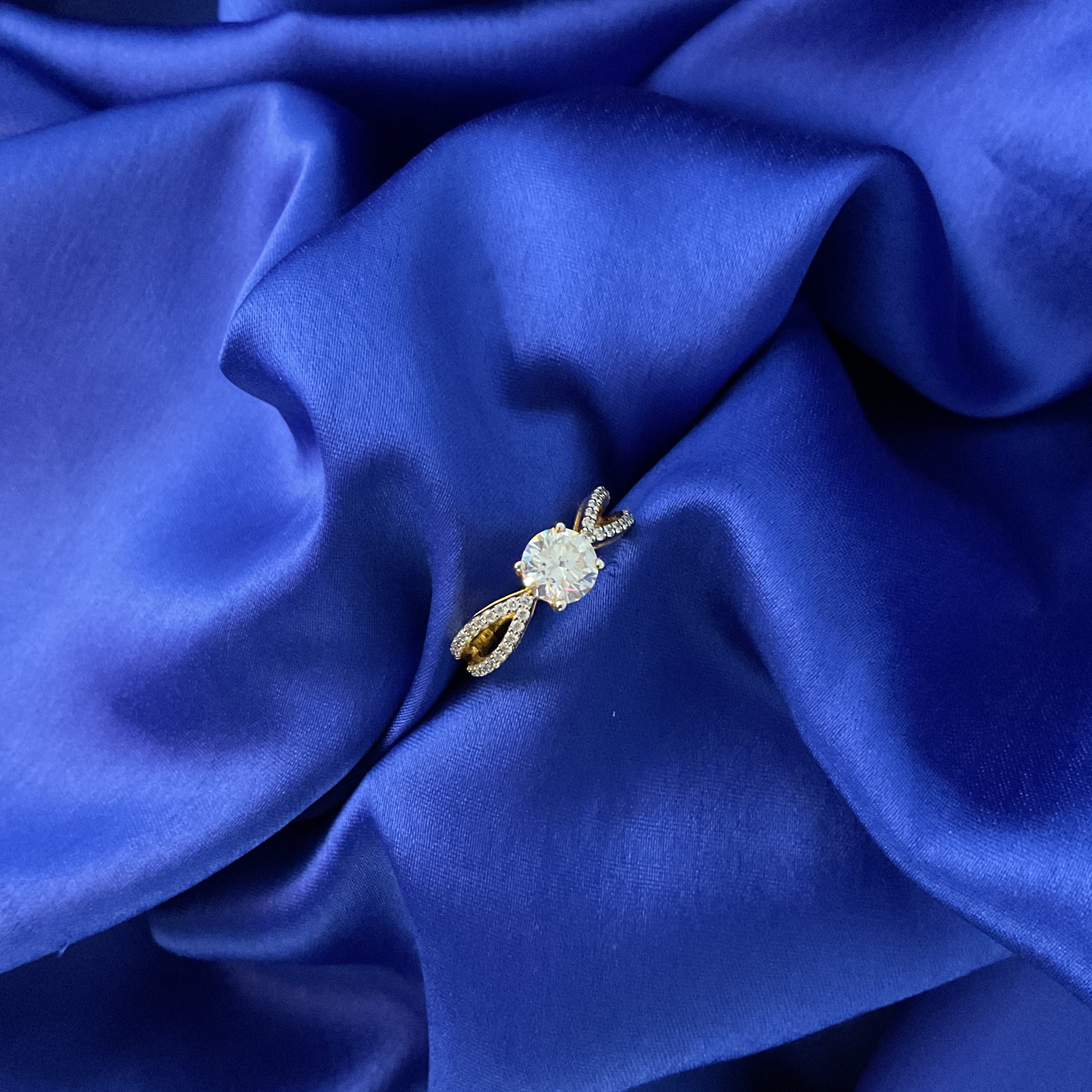 Eternal Embrace Solitaire Ring: Size- 12