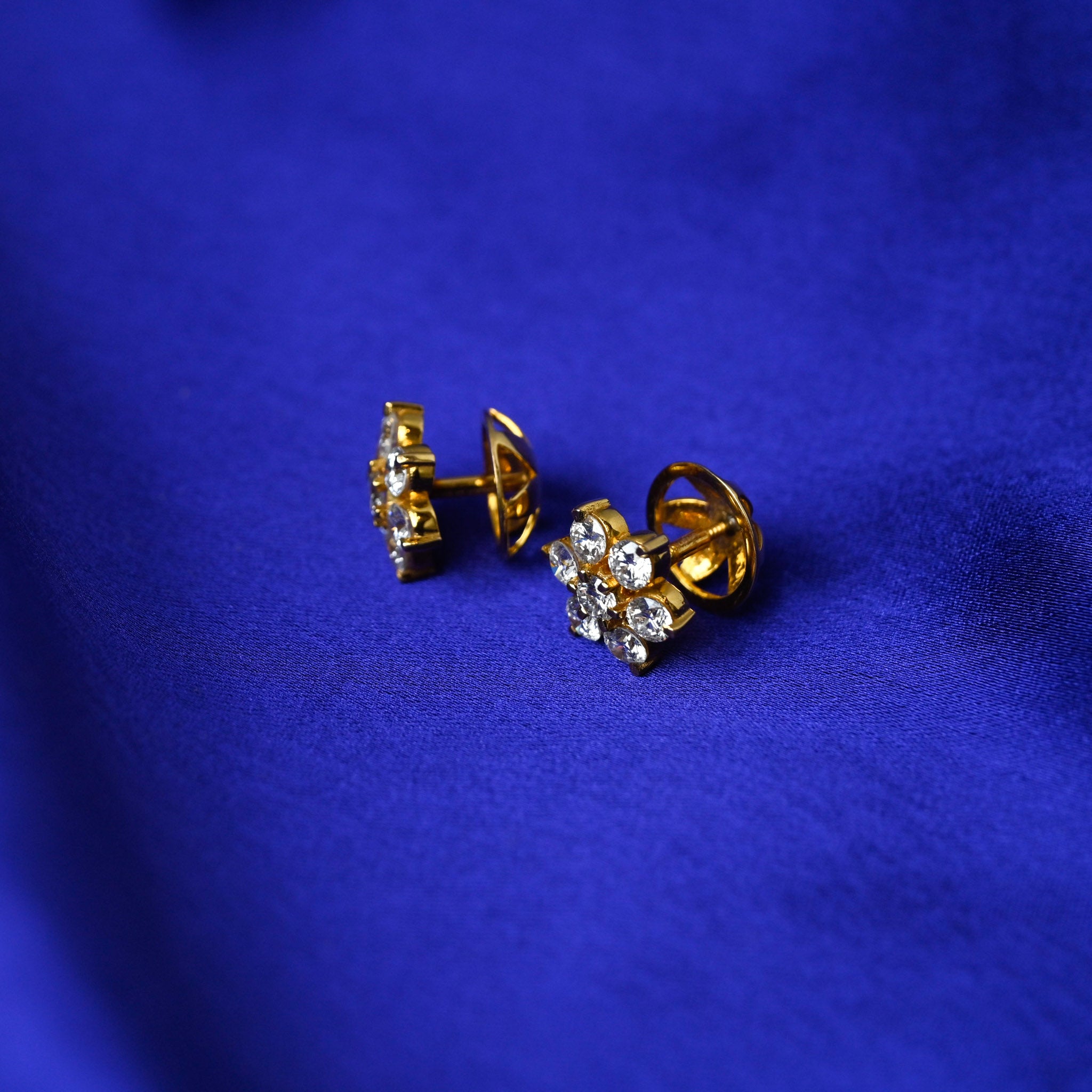 Flower - 7 Stone Earrings