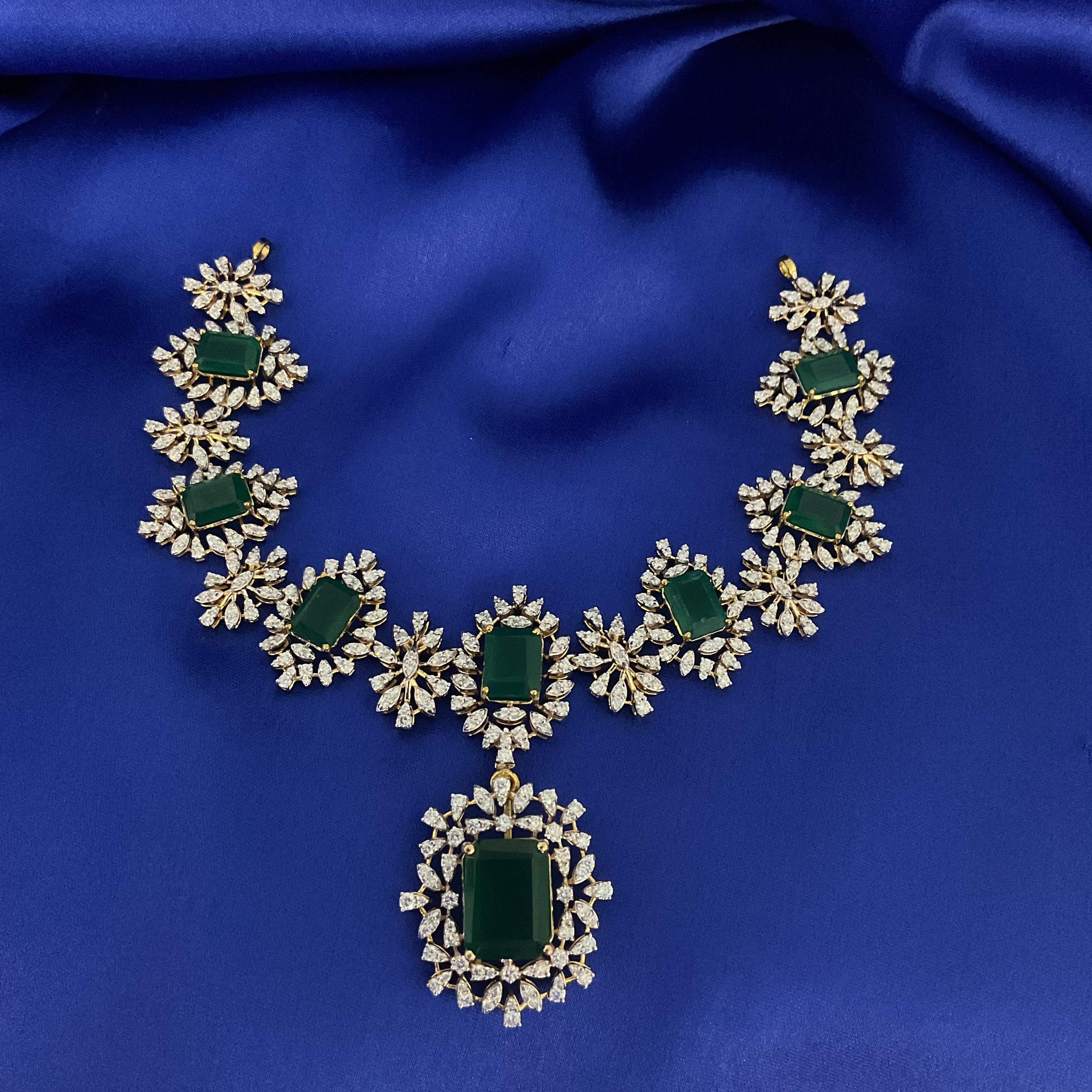 Green Empress Necklace