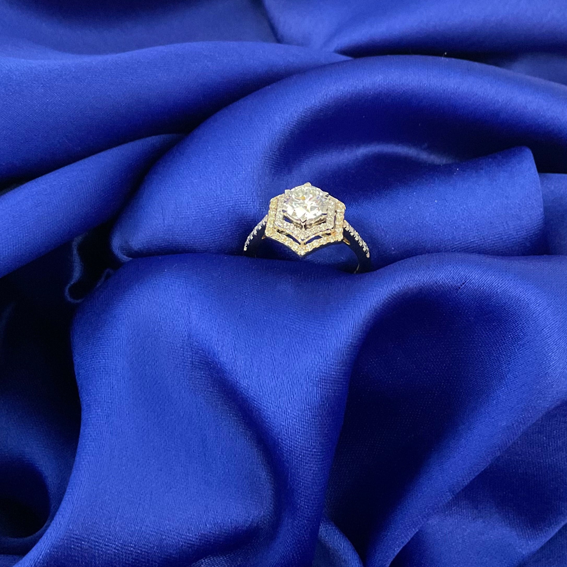Hexagon Solitaire Ring: Size-11