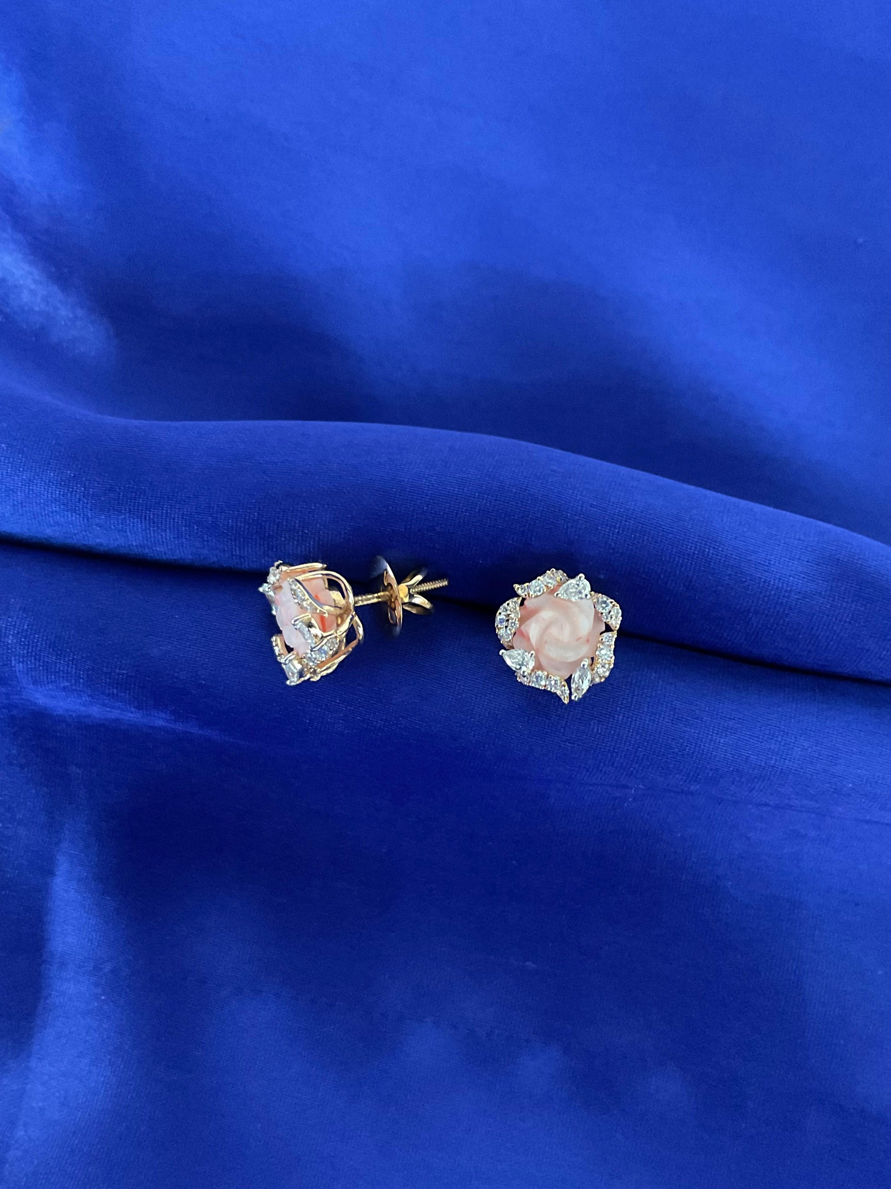 Rosy Affaire Studs