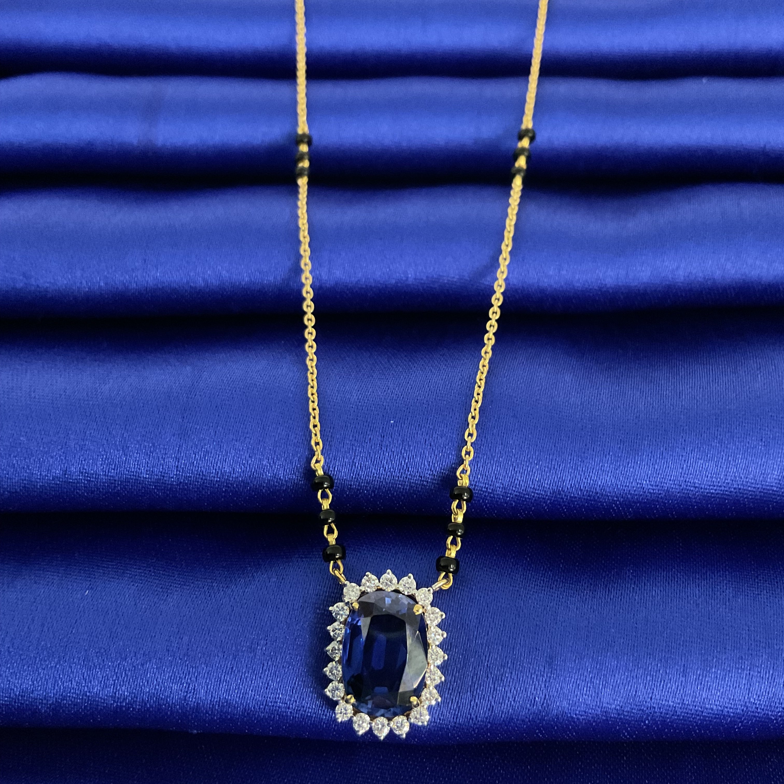 Neelima Mangalsutra