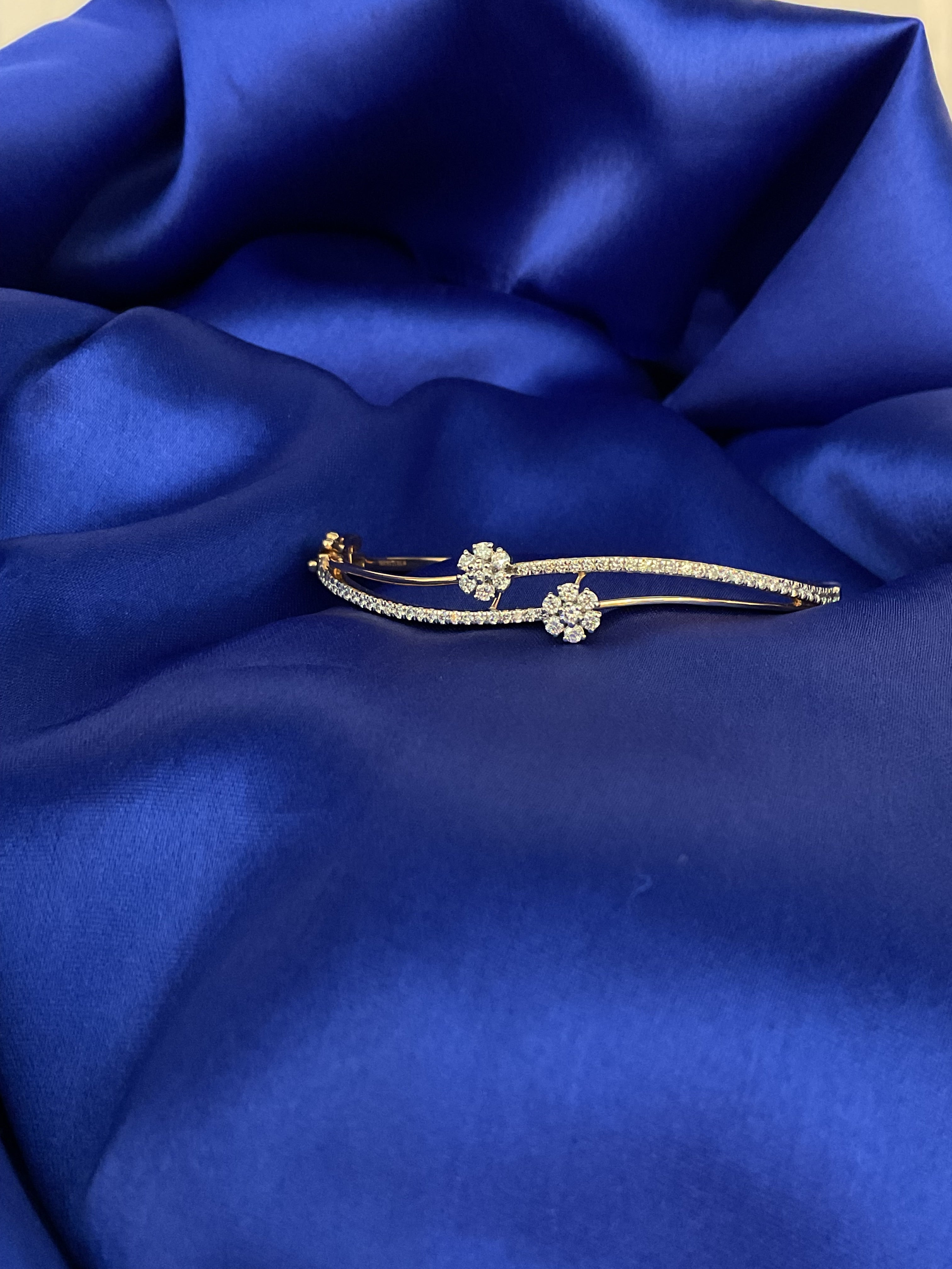 Sparkling Petals Bracelet: Size 2-4