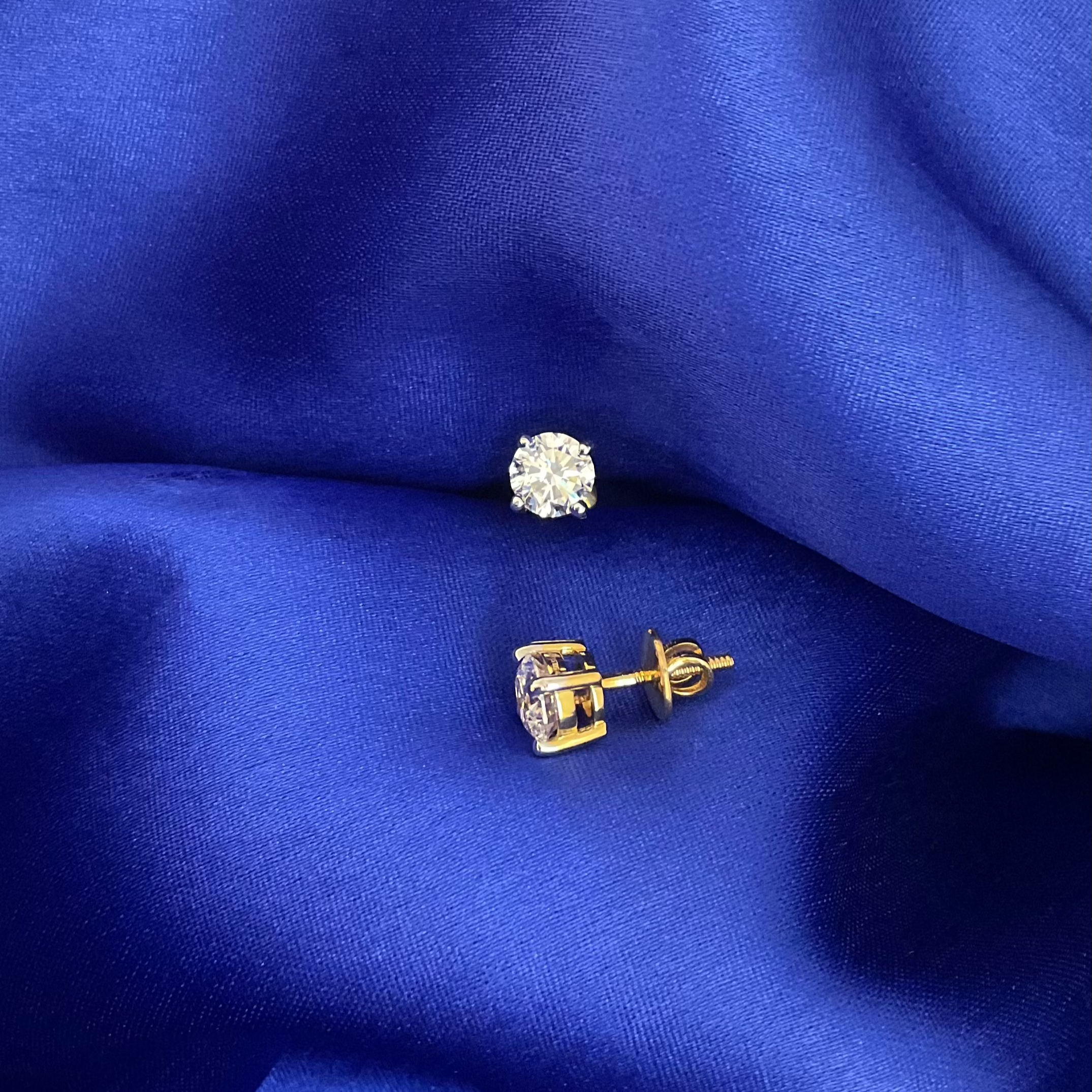 37.5 Cents Solitaire Studs