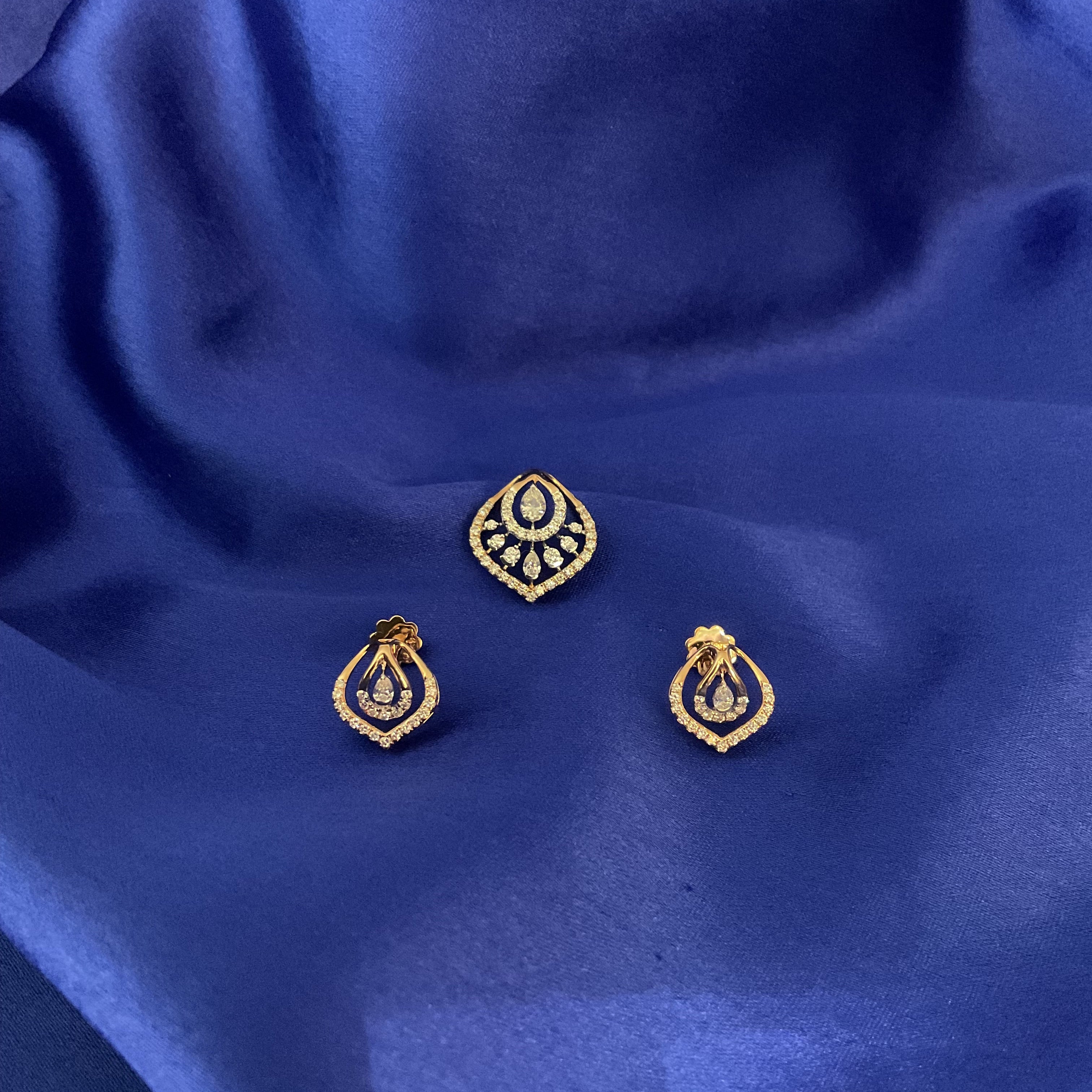 Oval Duo Pendant