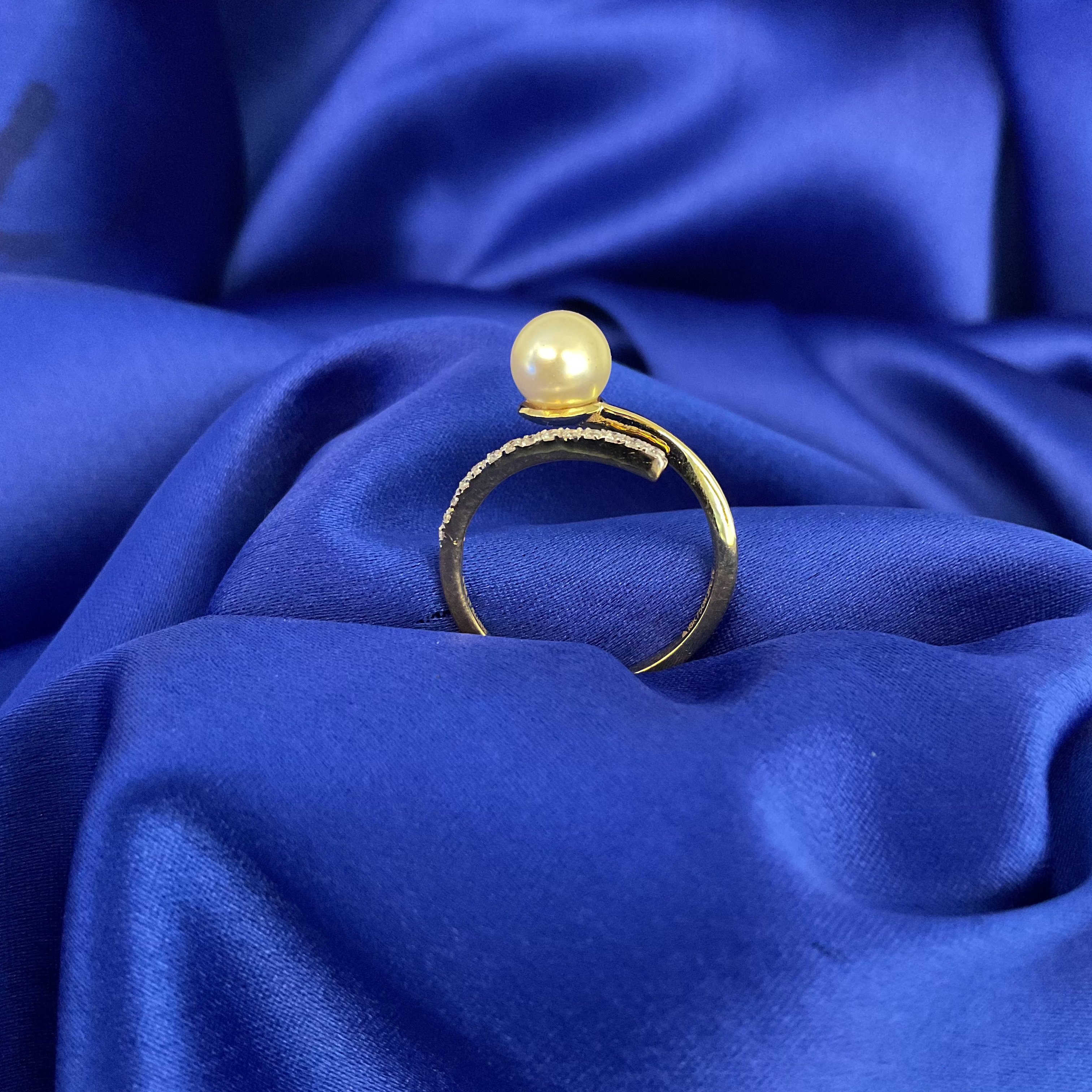 Pearl Ring: Size-15