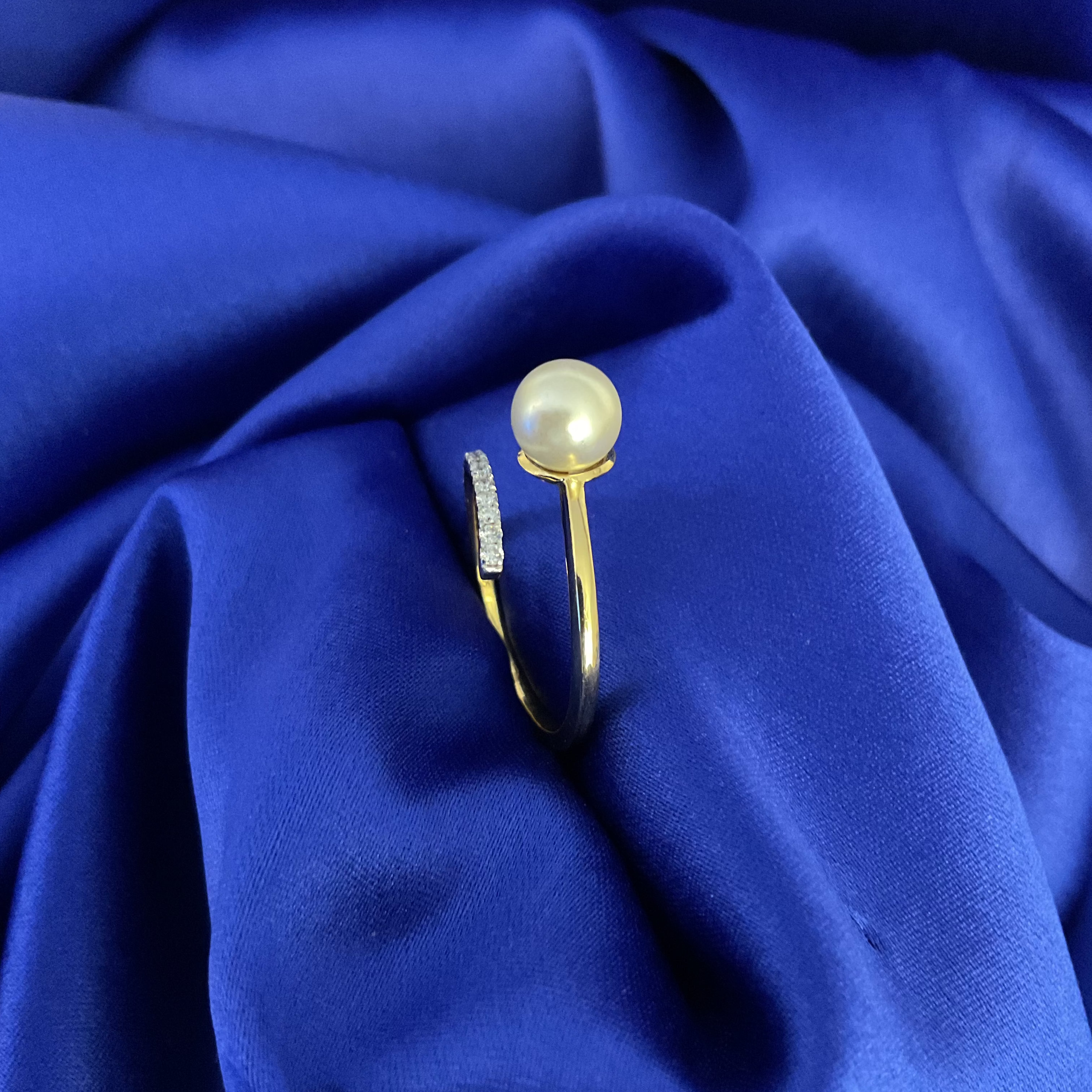 Pearl Ring: Size-15