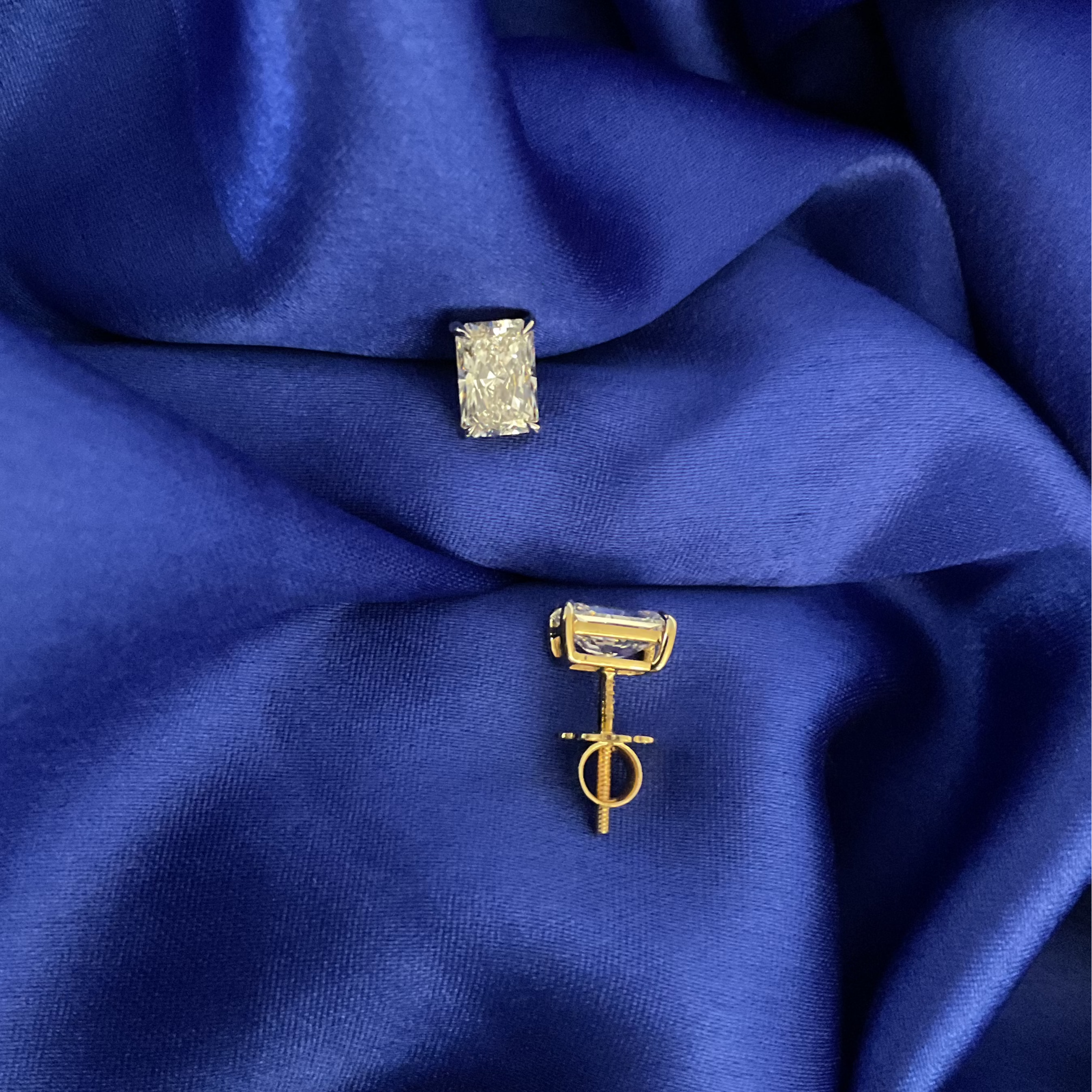 1 Ct Brilliant Solitaire Studs