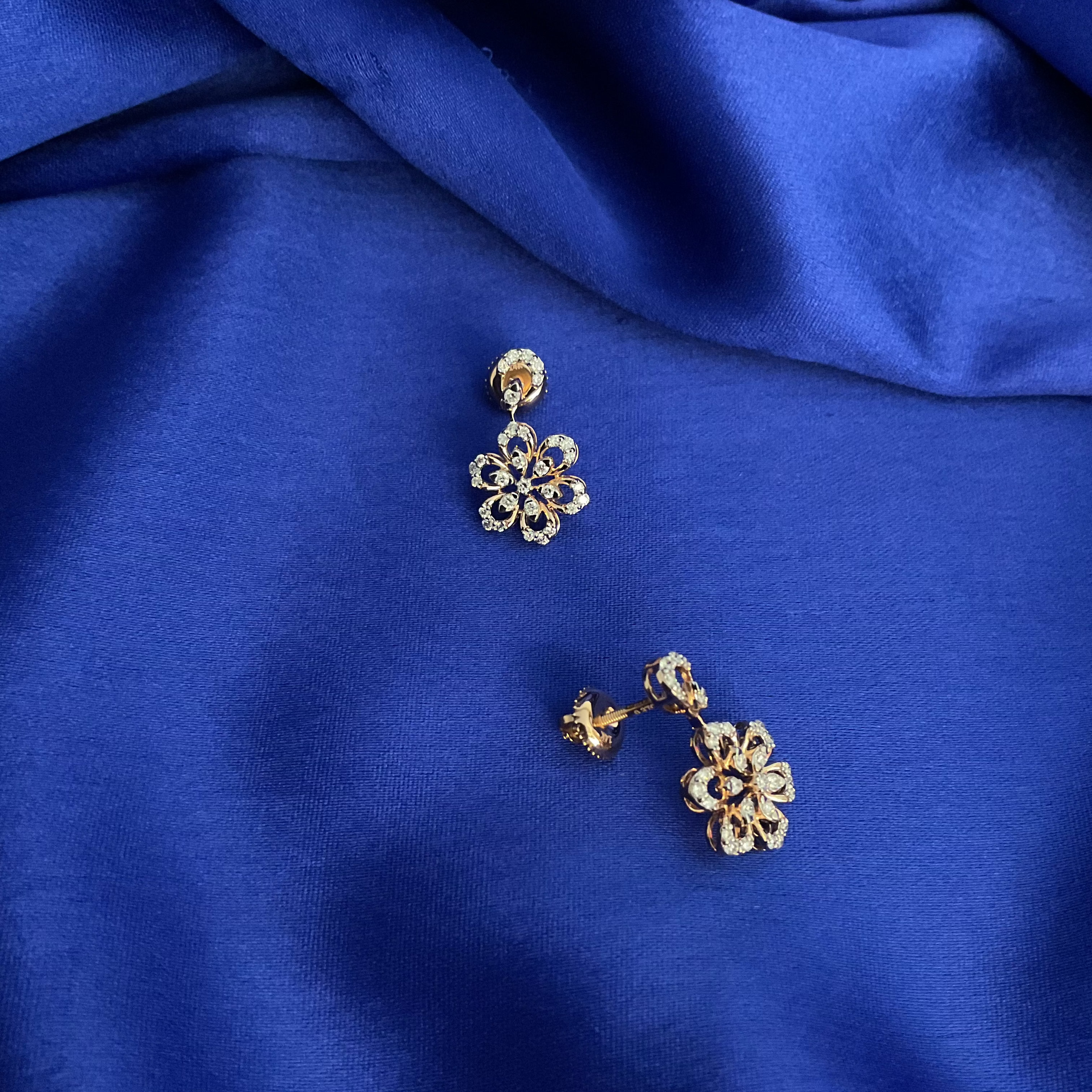Trifloré Earrings