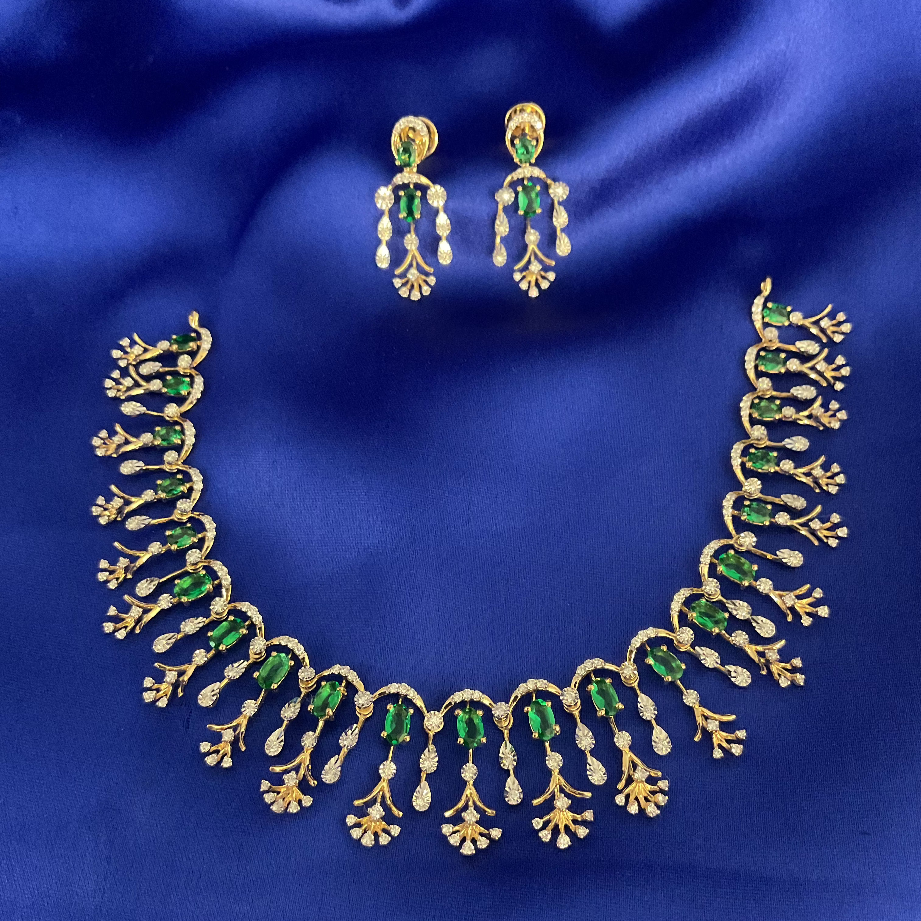 Sparkle Emerald Earrings