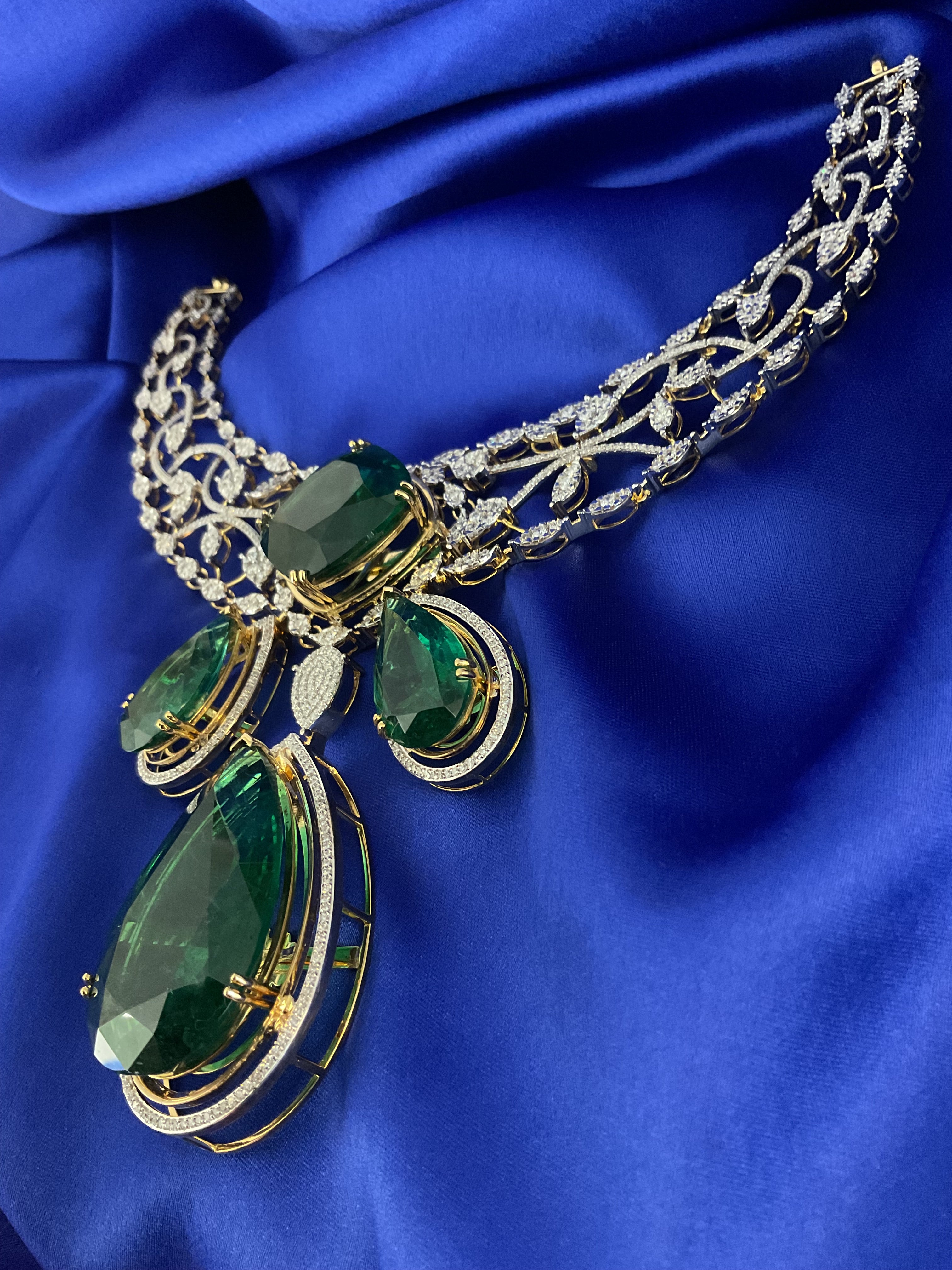 Ratnaanjali Necklace