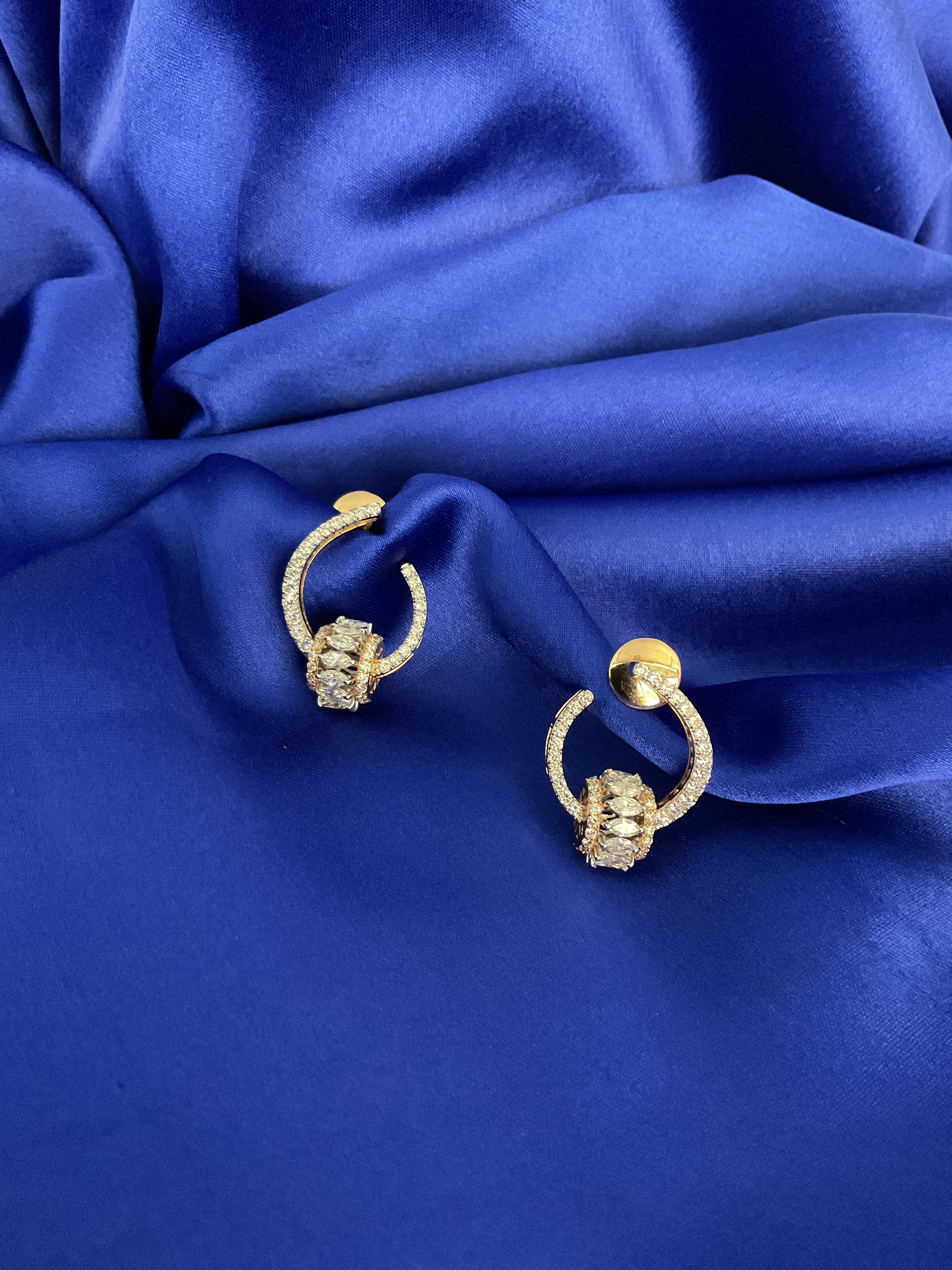 Golden Whirl Earrings