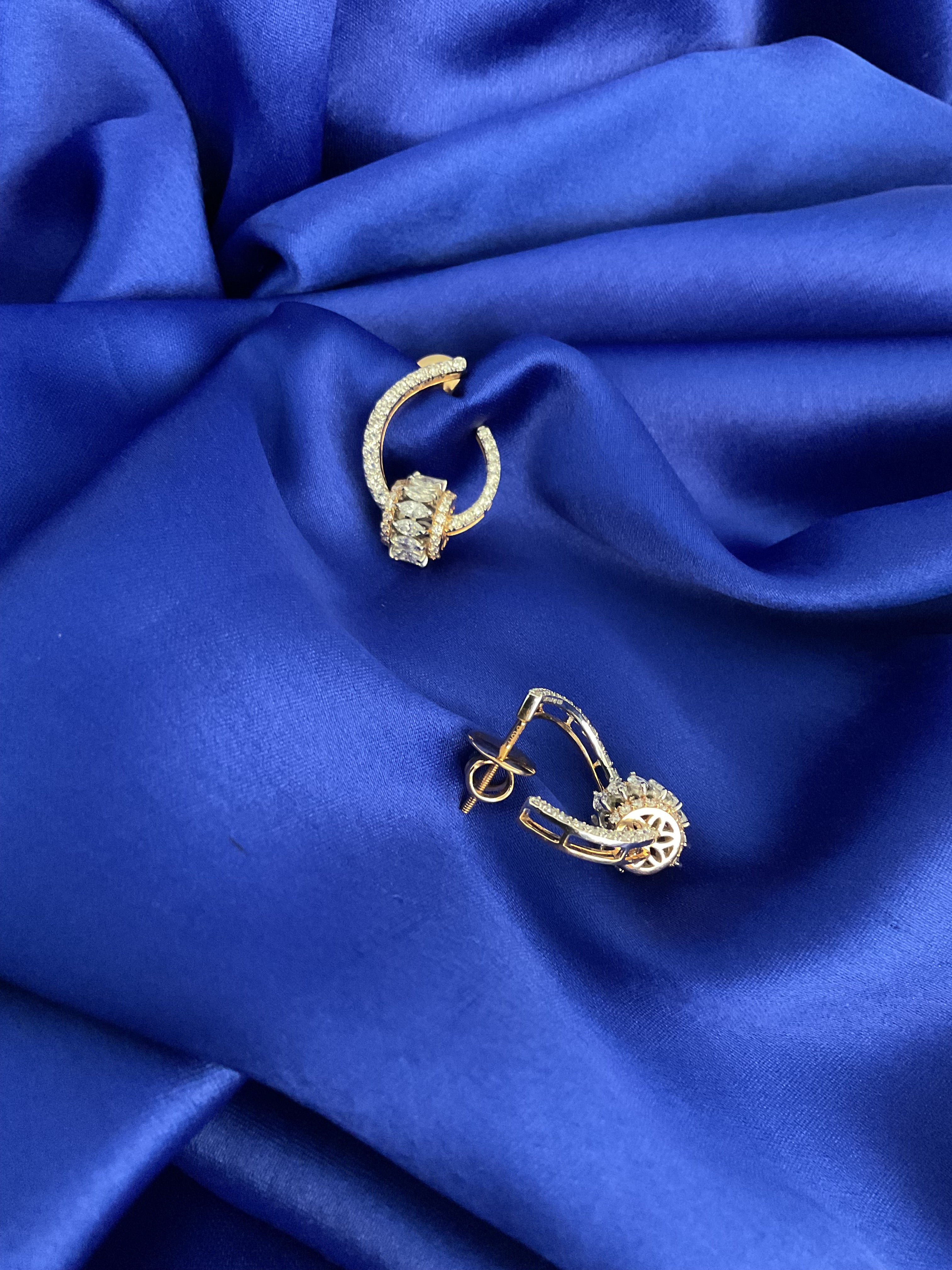 Golden Whirl Earrings
