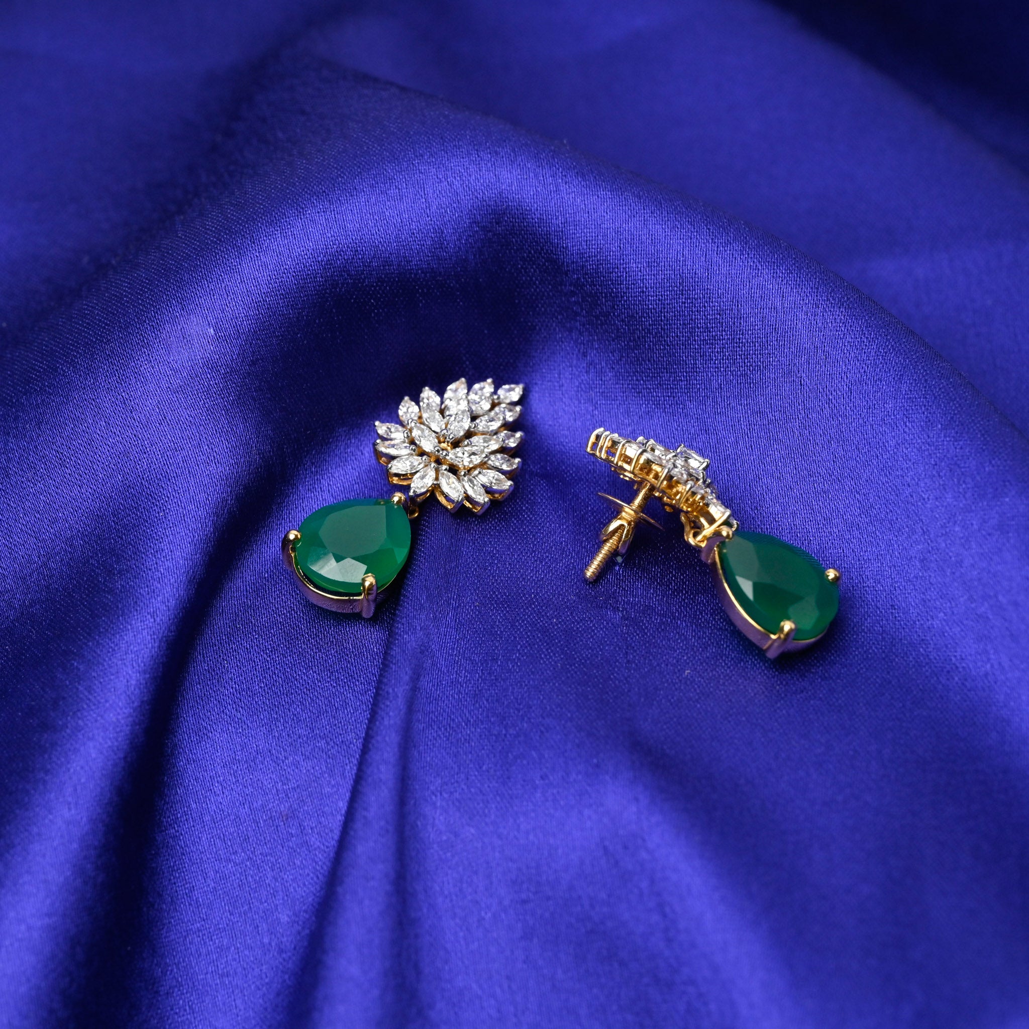 Leafy Lustures Earrings