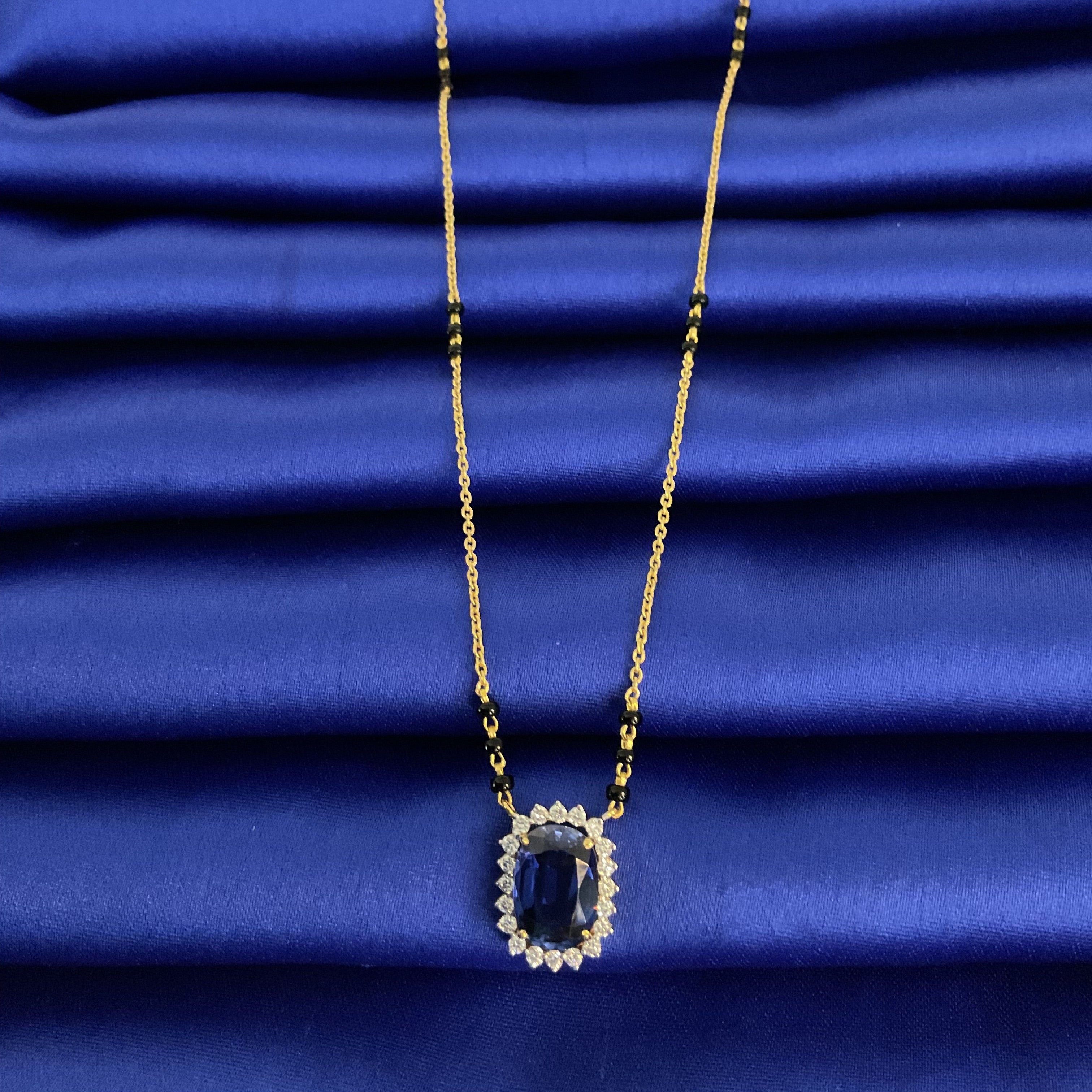 Neelima Mangalsutra
