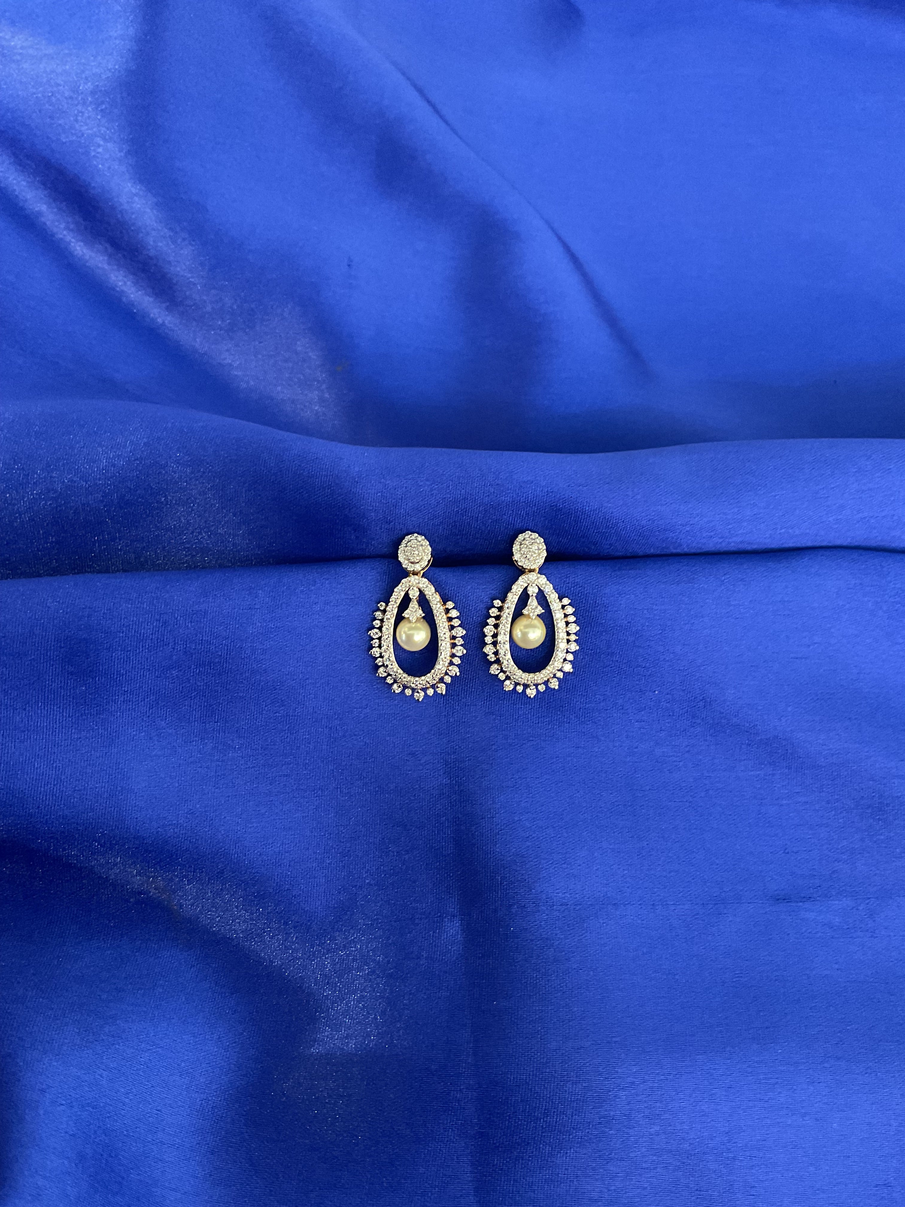 Pearly Delight Earrings