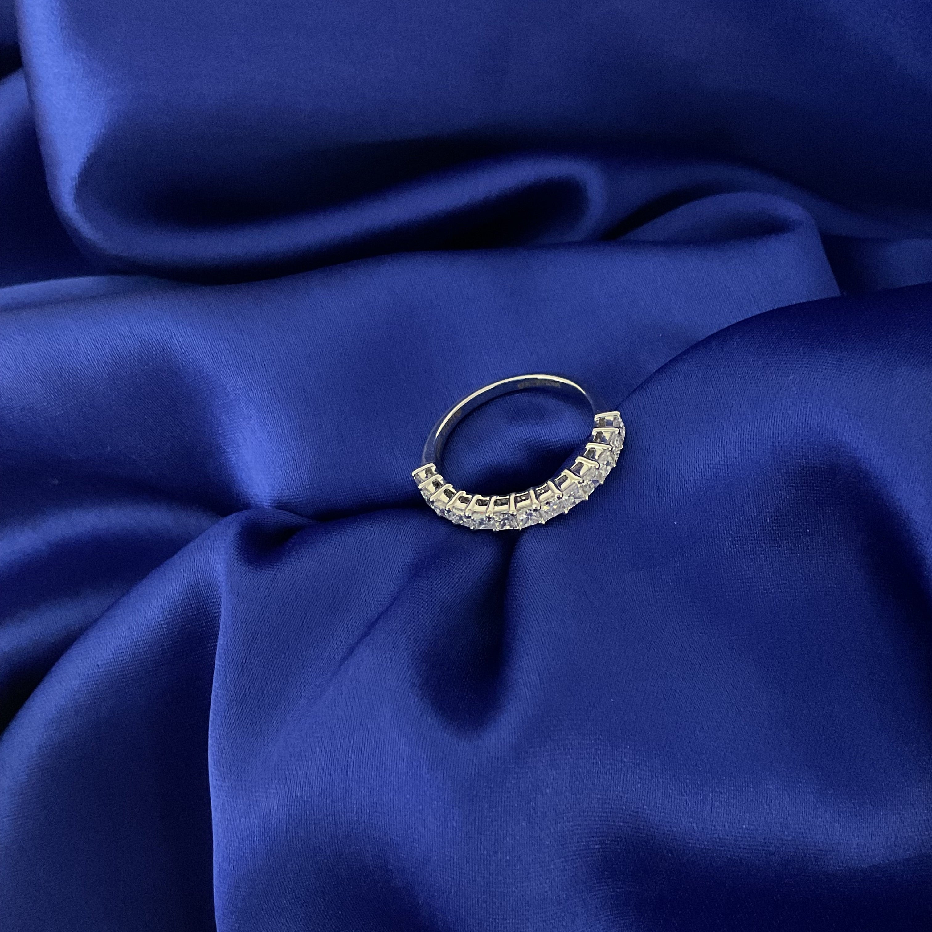 Princess Cut Ring: Size-14