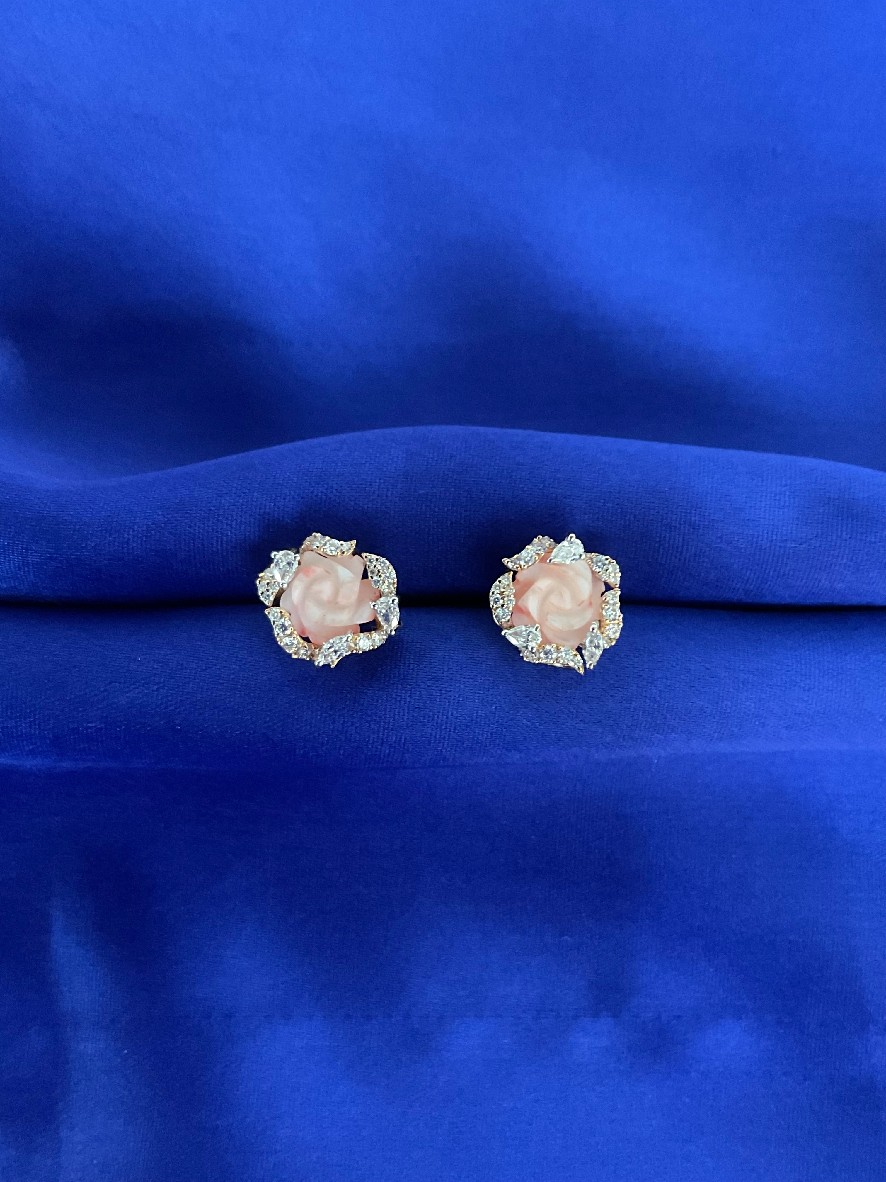Rosy Affaire Studs