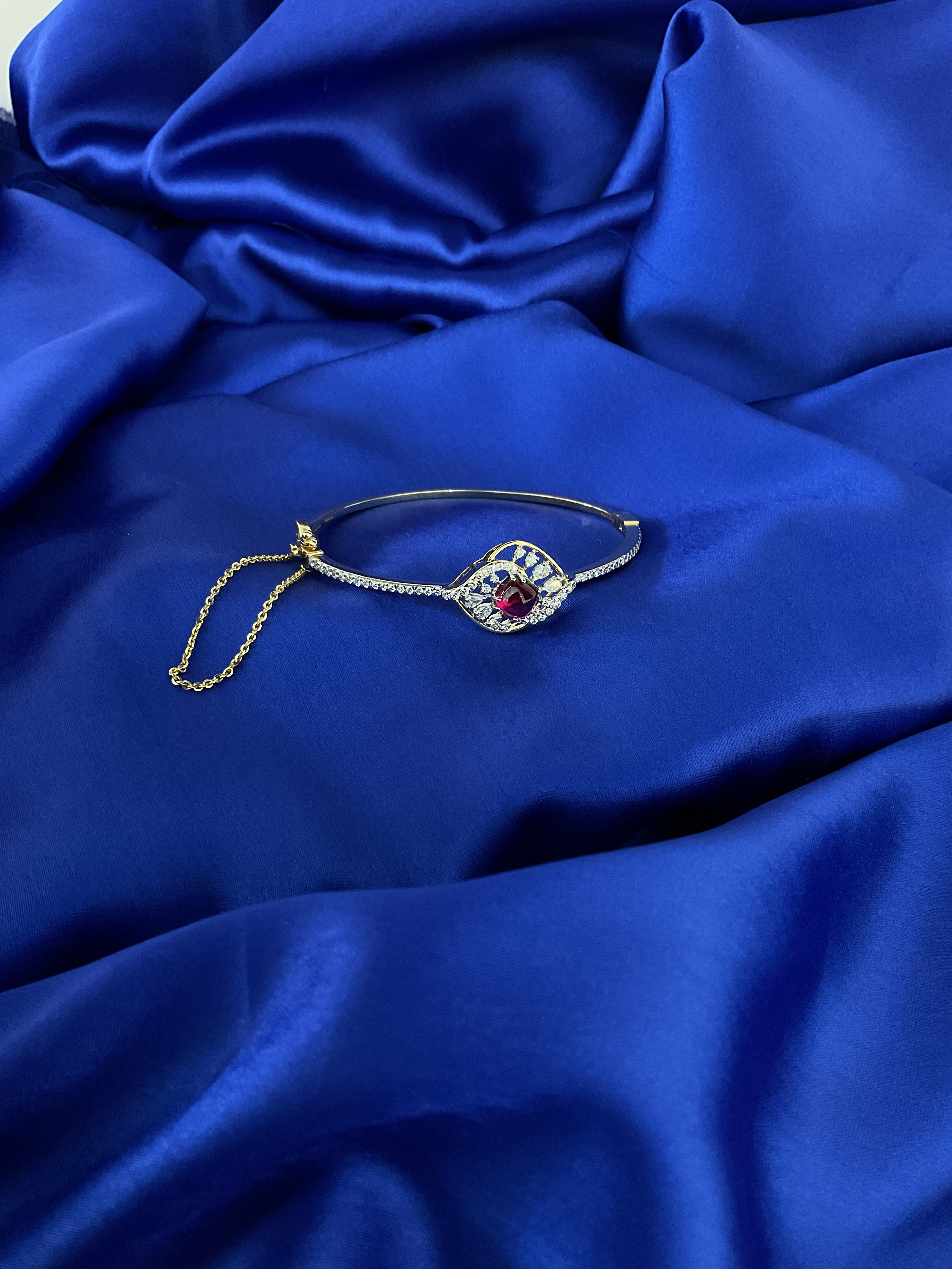 Ruby Radiant Twist-Bracelet: Size-2-2