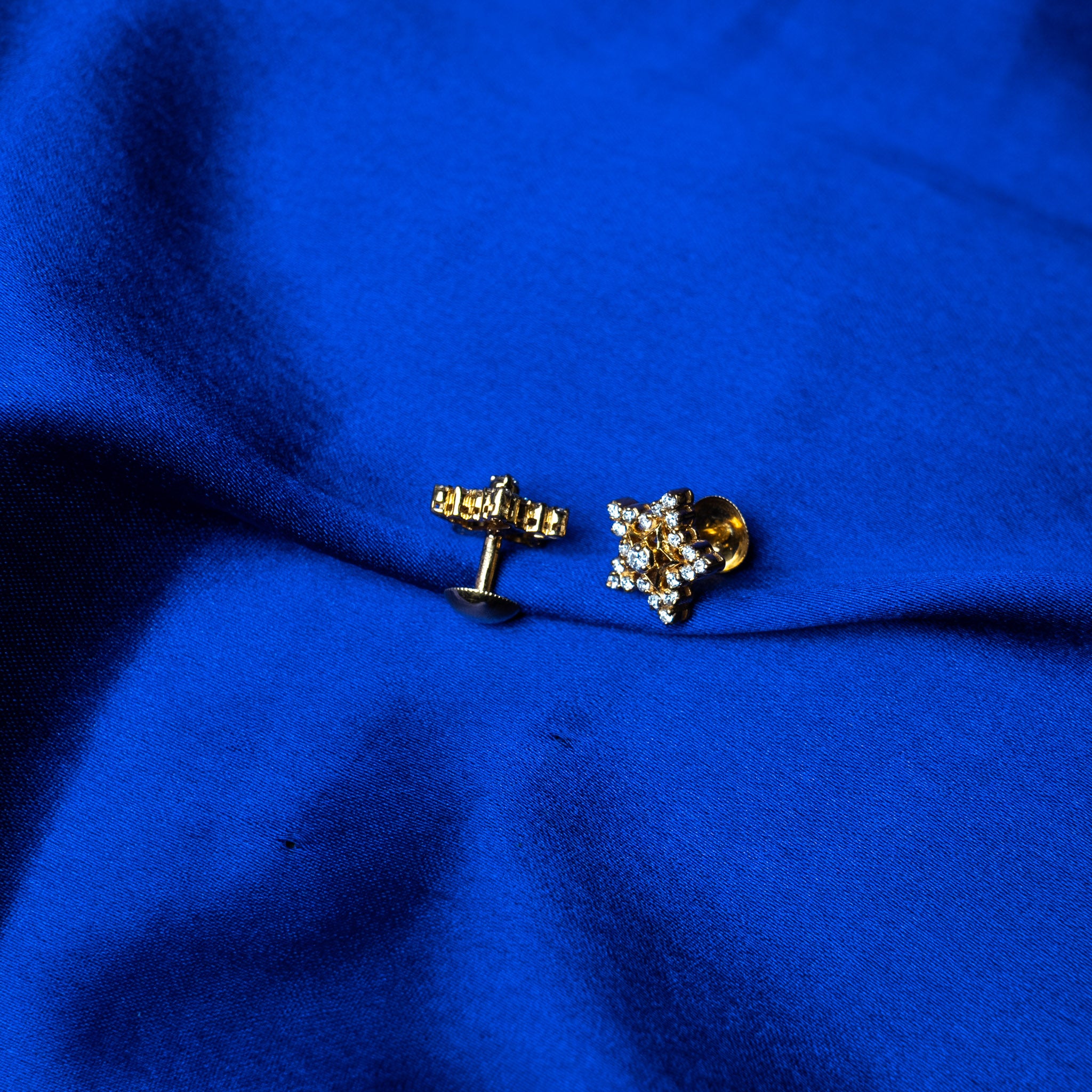 Shoot For The Stars Studs