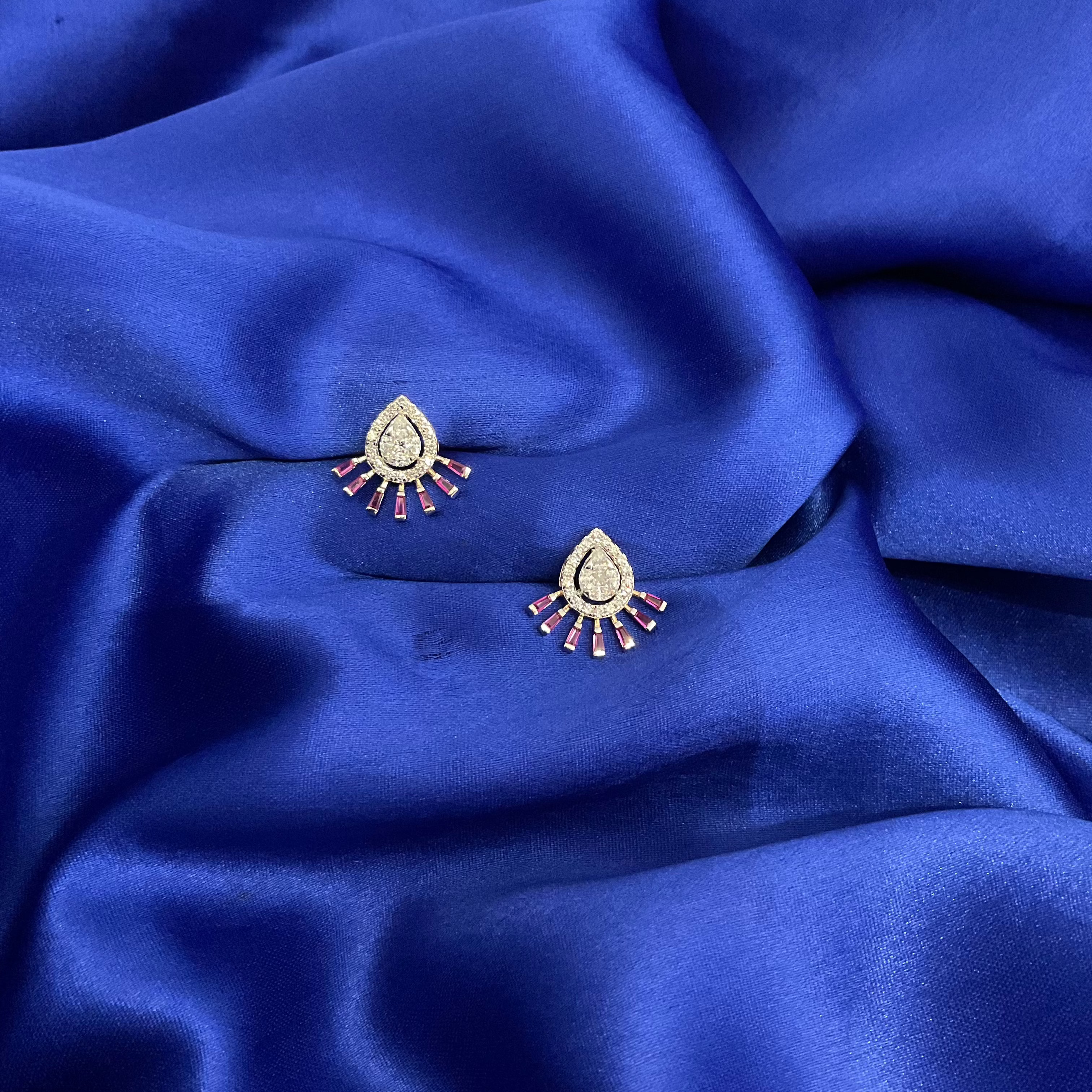 Solara Gleam Studs