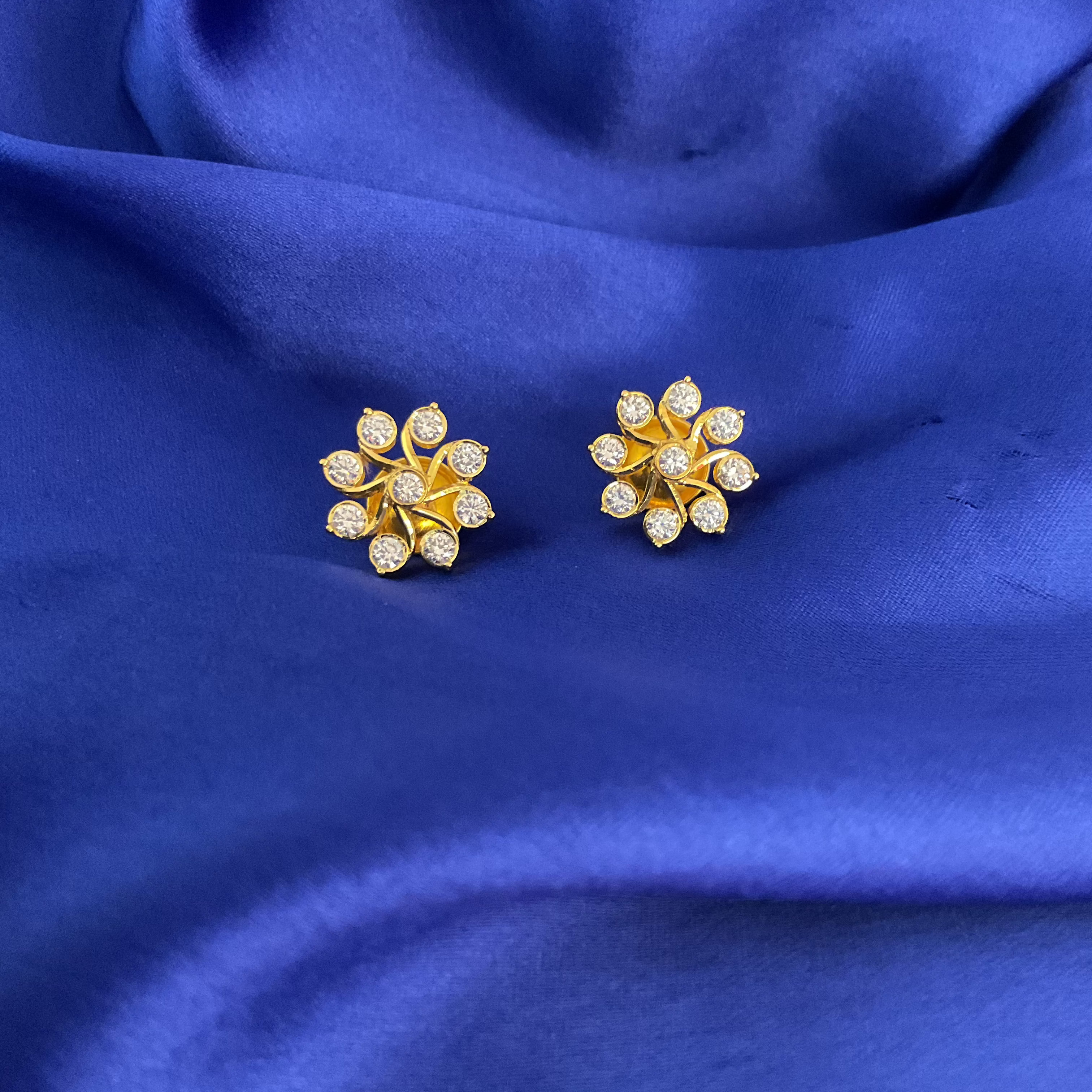 Sovereign Sun Studs