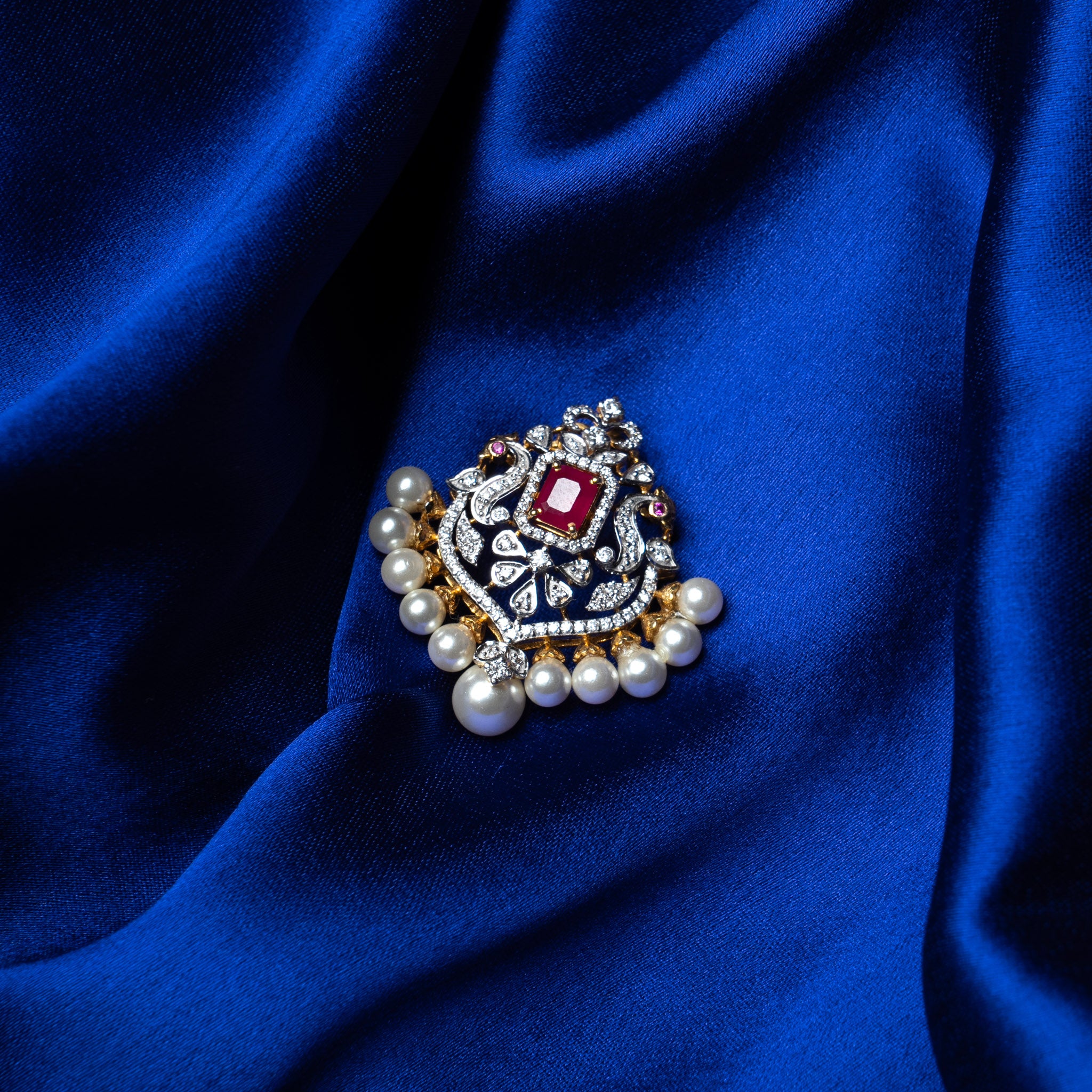 Swarnakanti Pendant