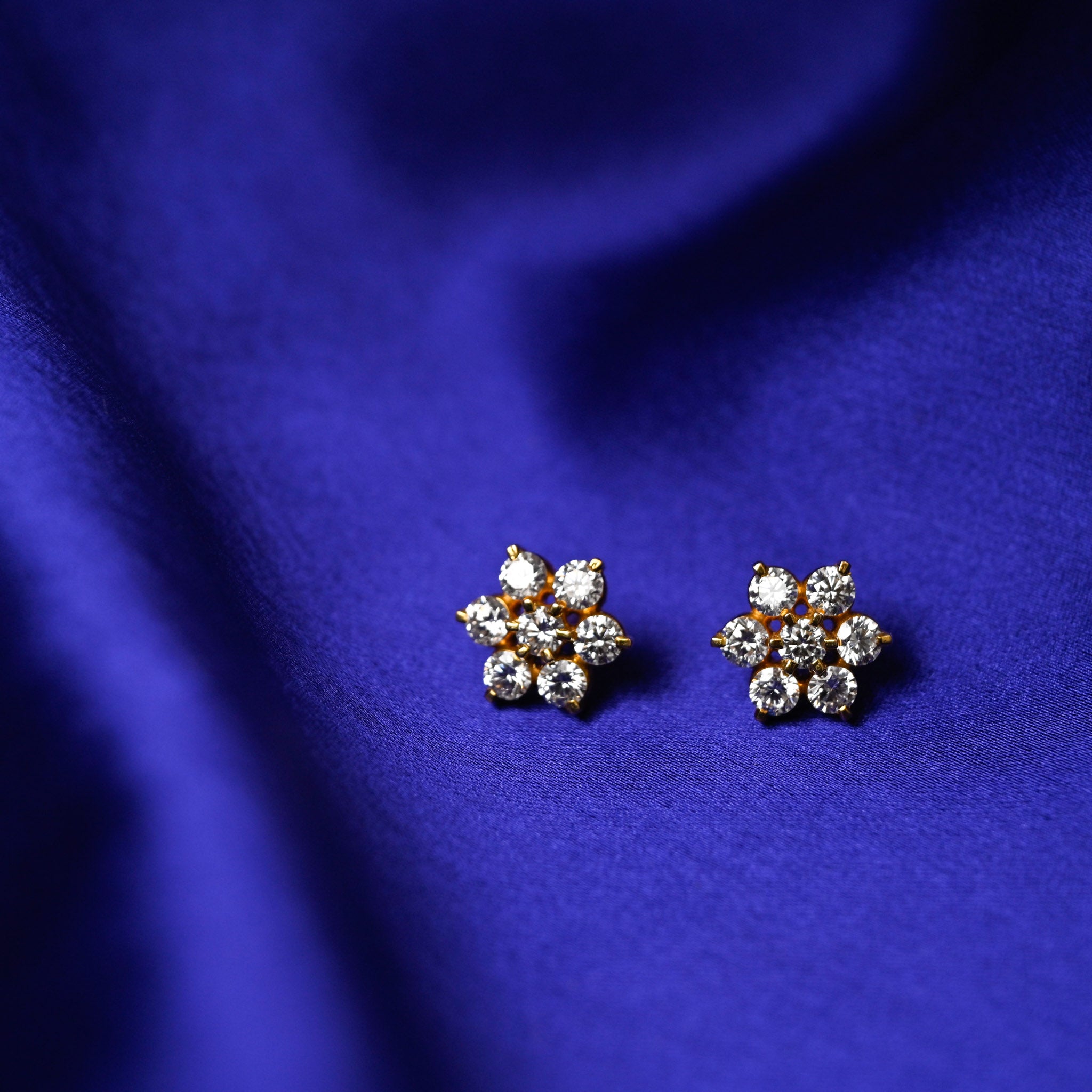 Flower - 7 Stone Earrings