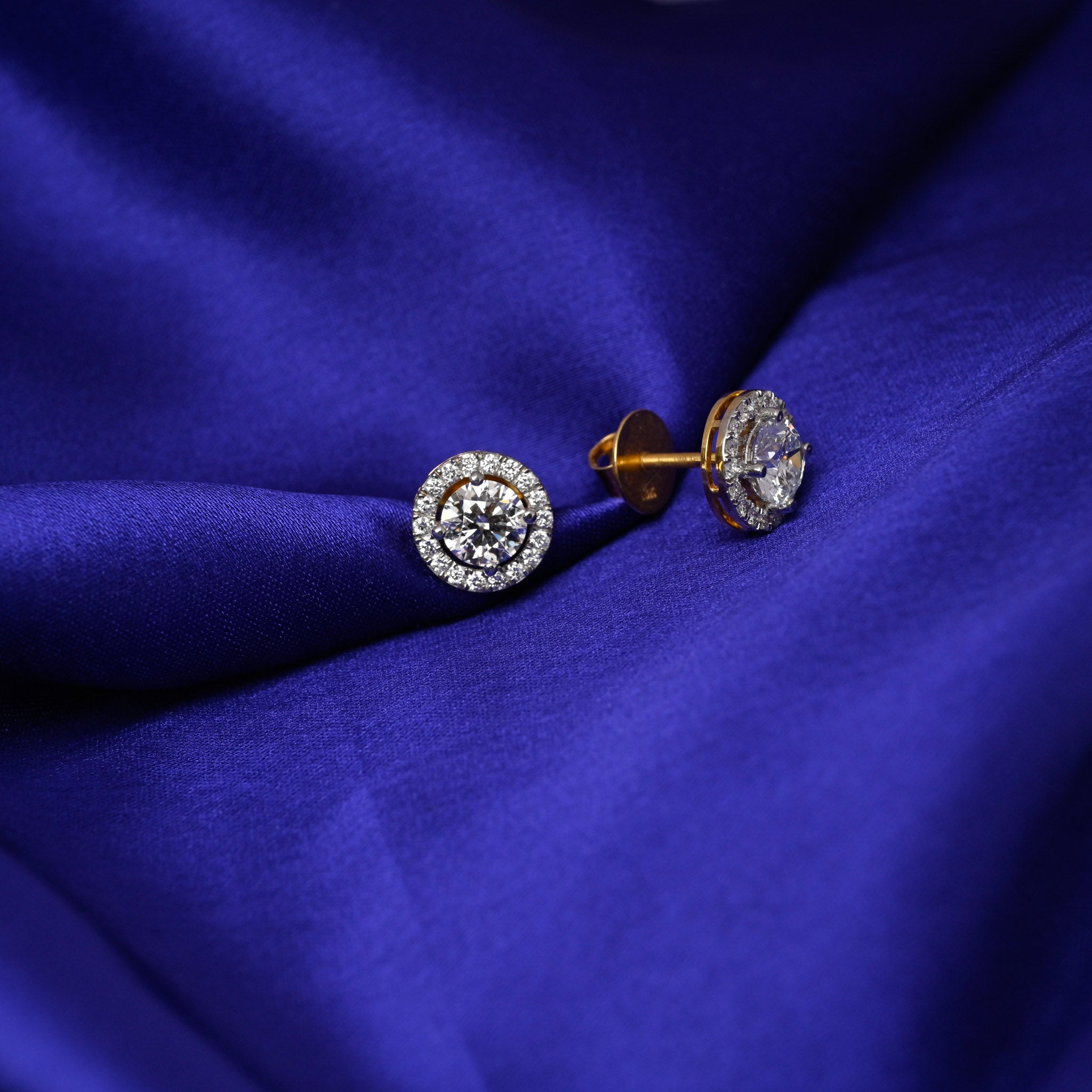 Scalloped Halo - Solitaire Studs