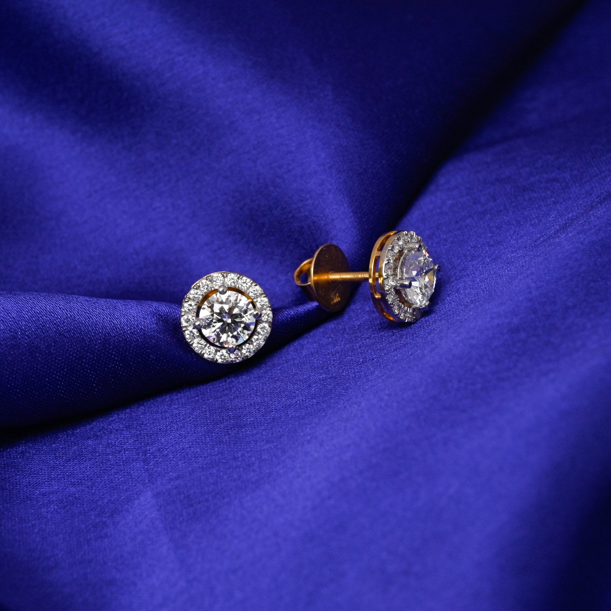 Scalloped Halo - Solitaire Studs