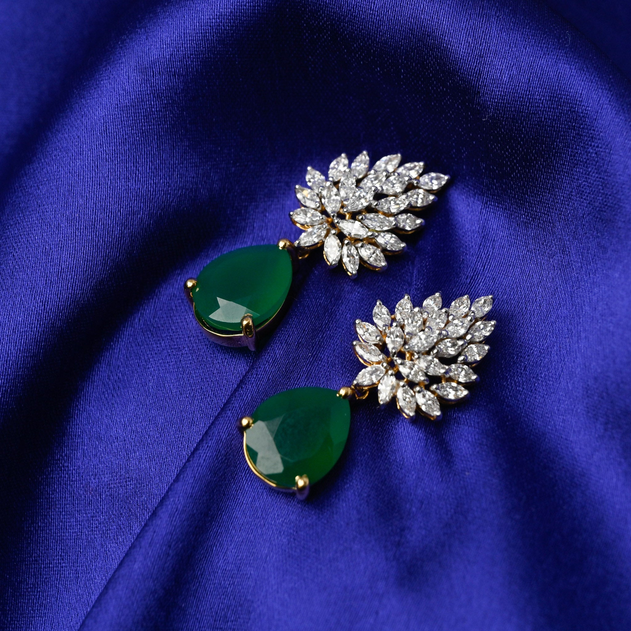 Leafy Lustures - Earrings