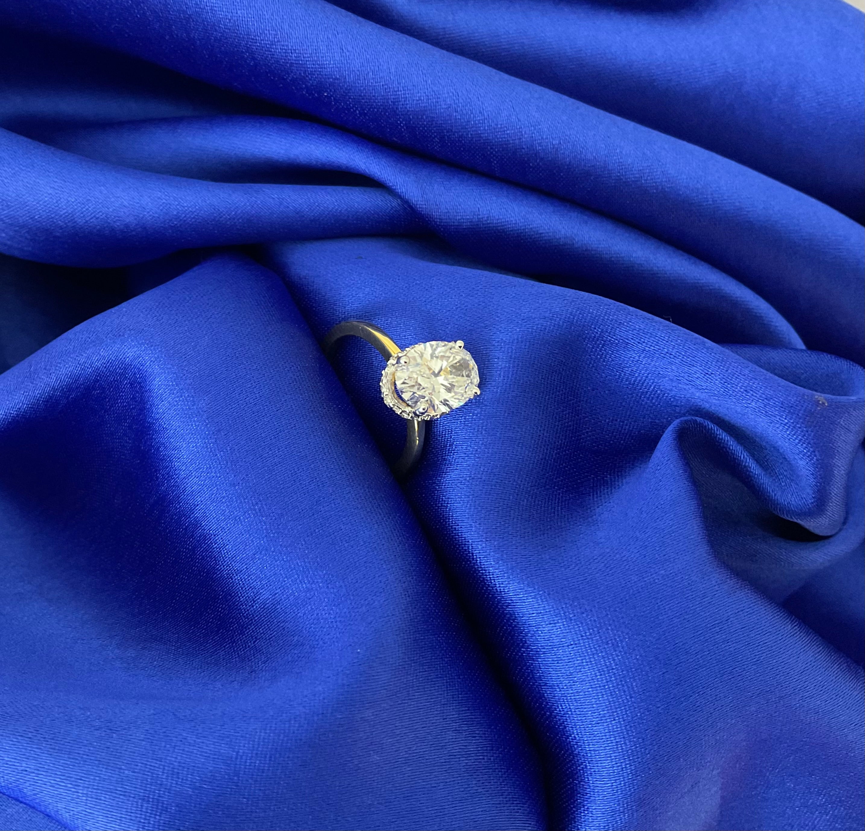 Aurora Spark Ring: Size - 8