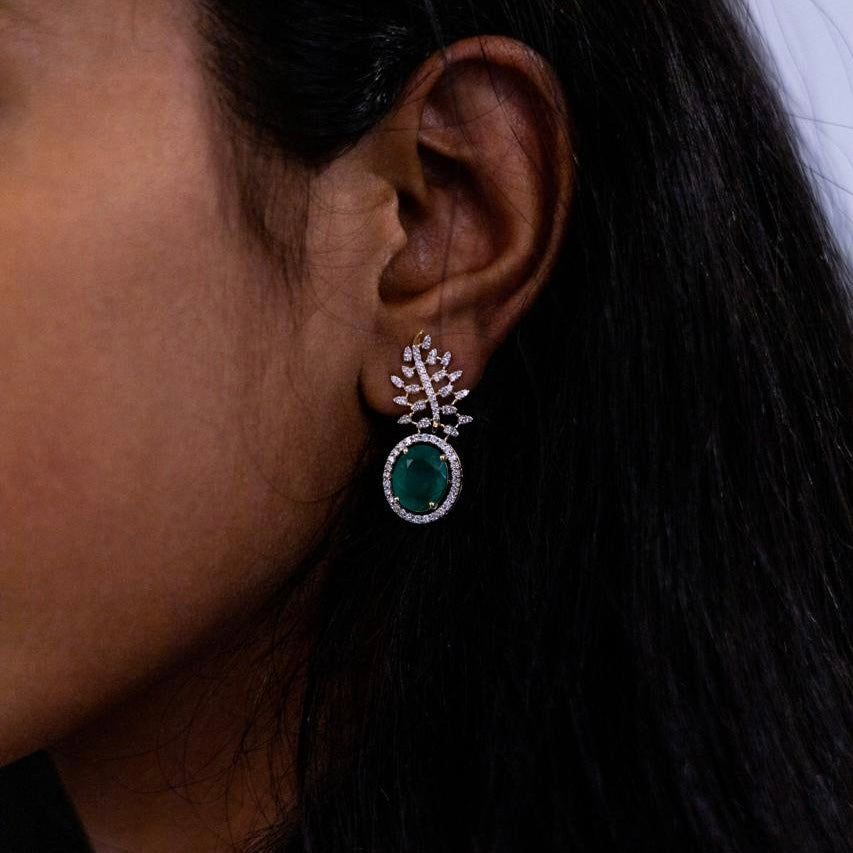 Emerald Elegance - Earrings