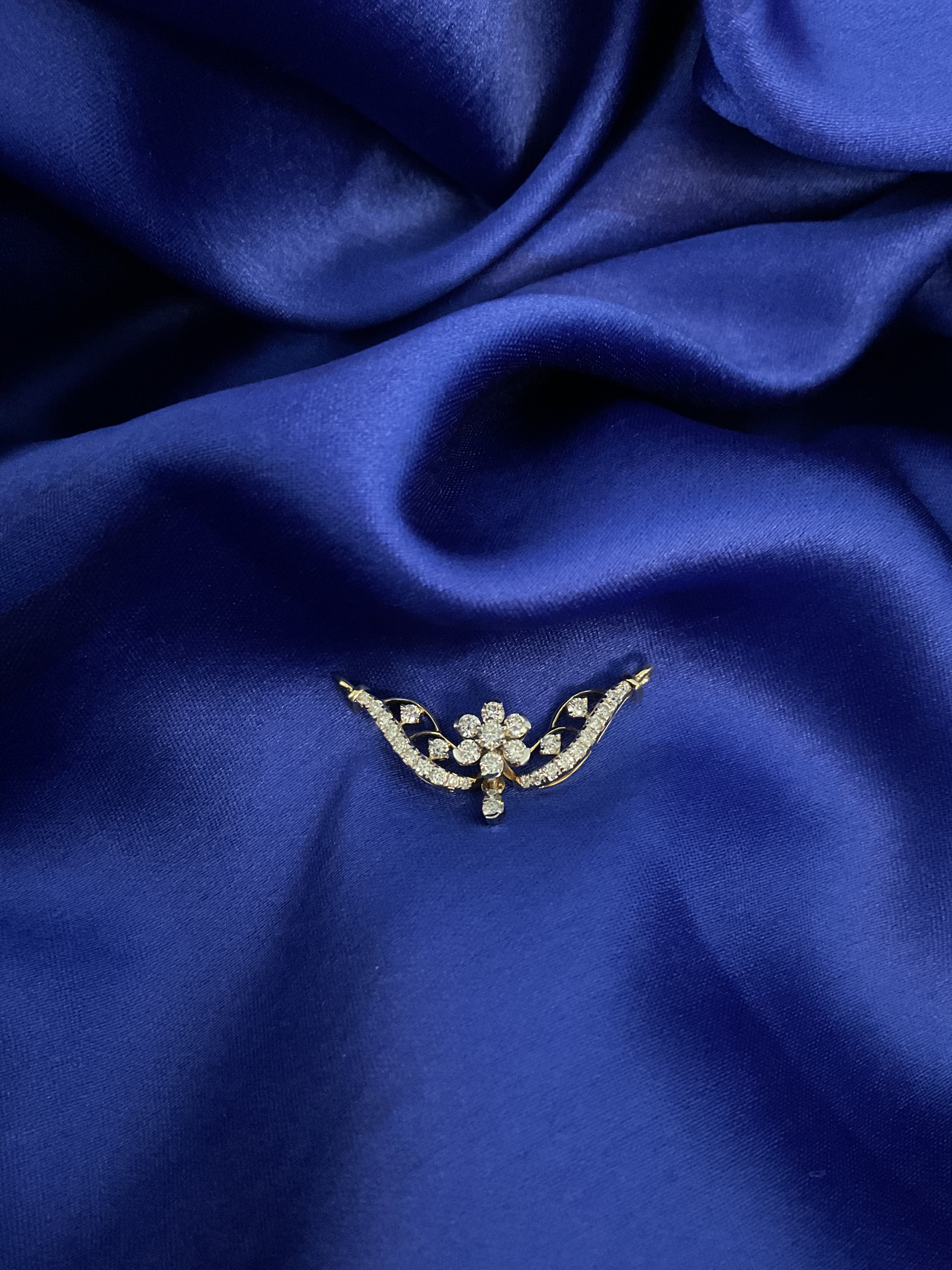 Flora Radiance Pendant