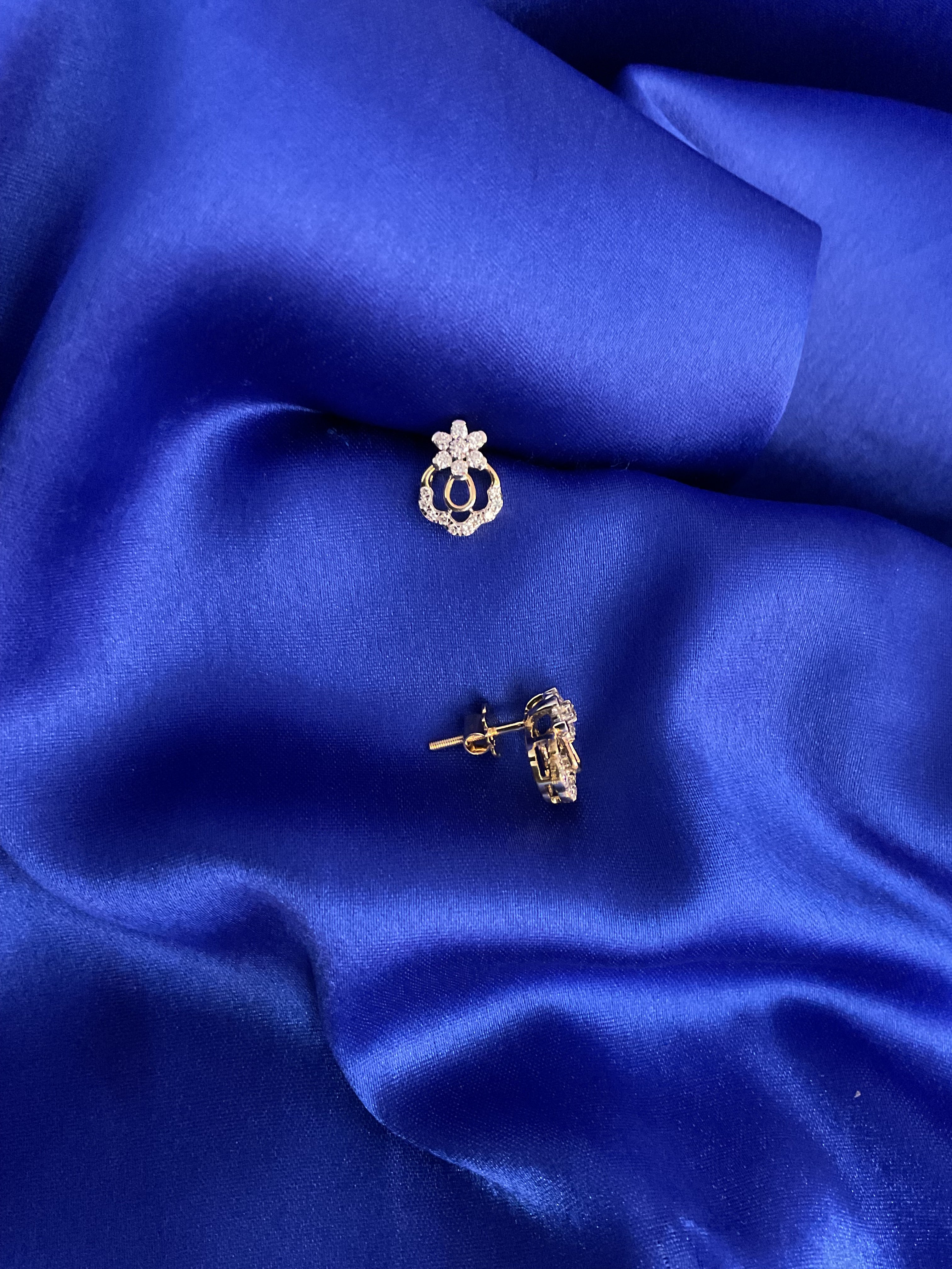 Flower Elegant Studs