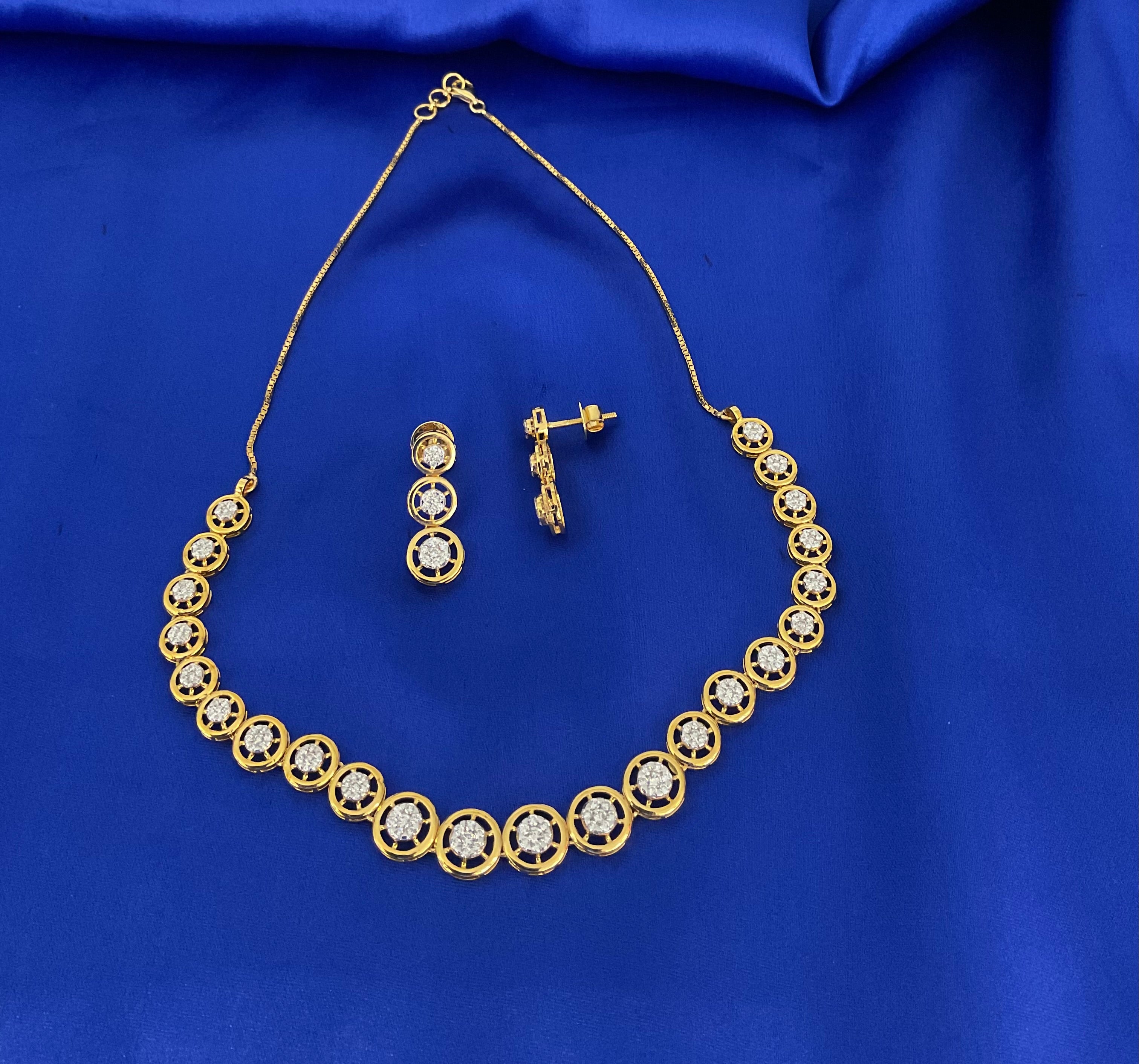 Golden Gleam Necklace set