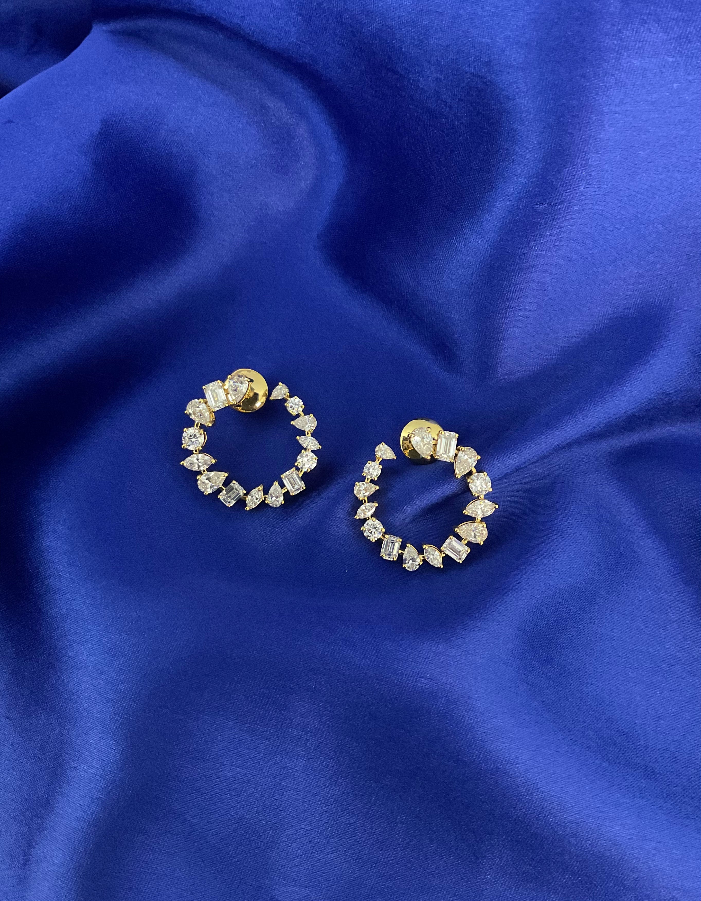 Graceful Gleam Solitaire Earrings